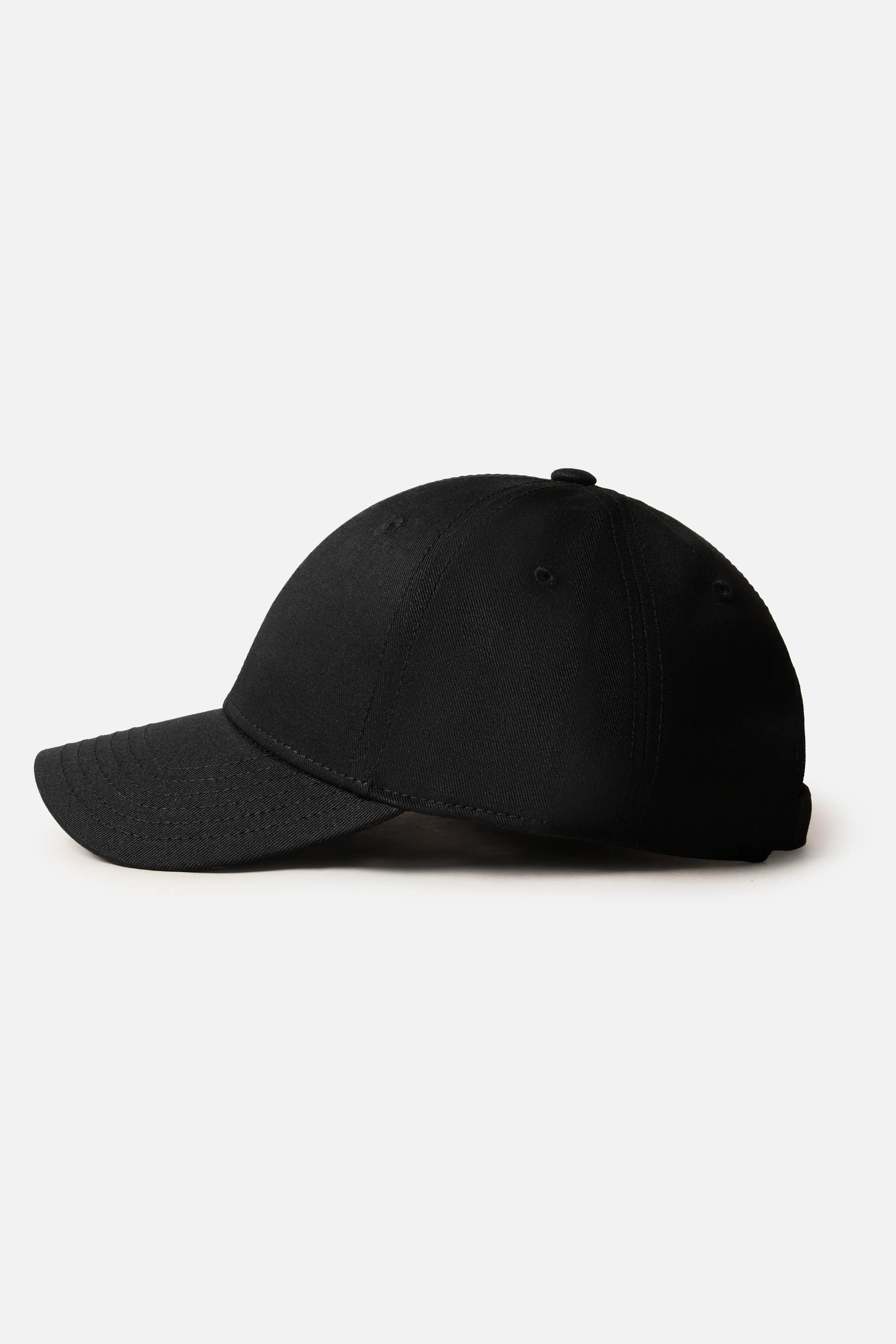 GORRA BEISBOLERA COLOR NEGRO
