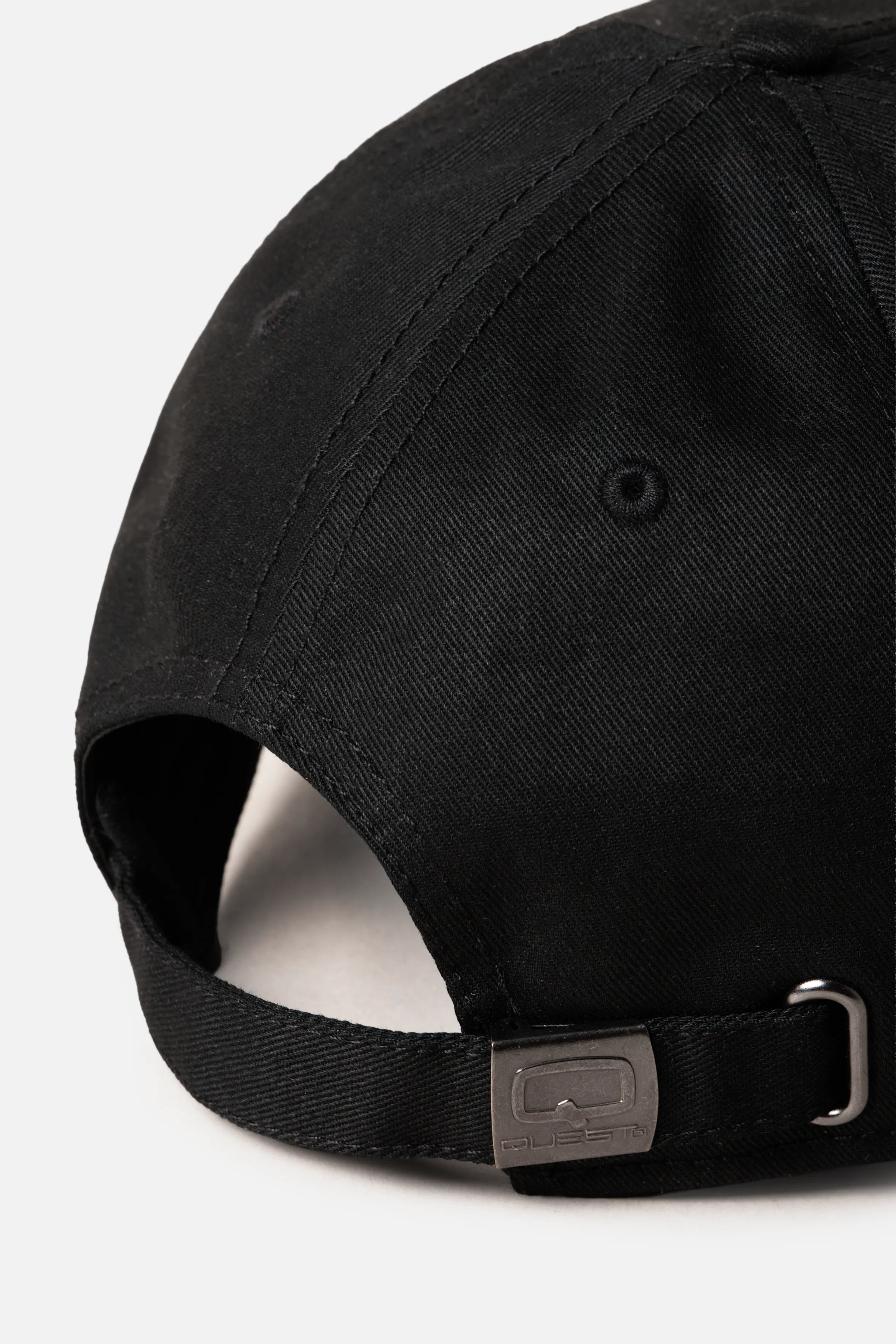 GORRA BEISBOLERA COLOR NEGRO