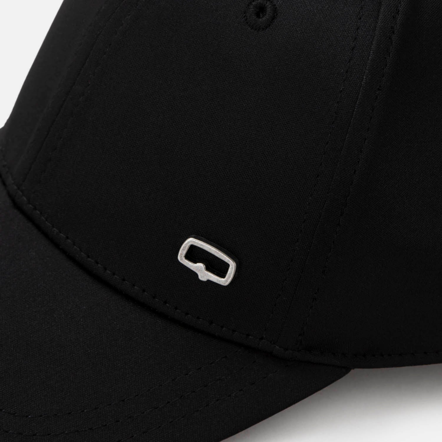 GORRA BEISBOLERA COLOR NEGRO