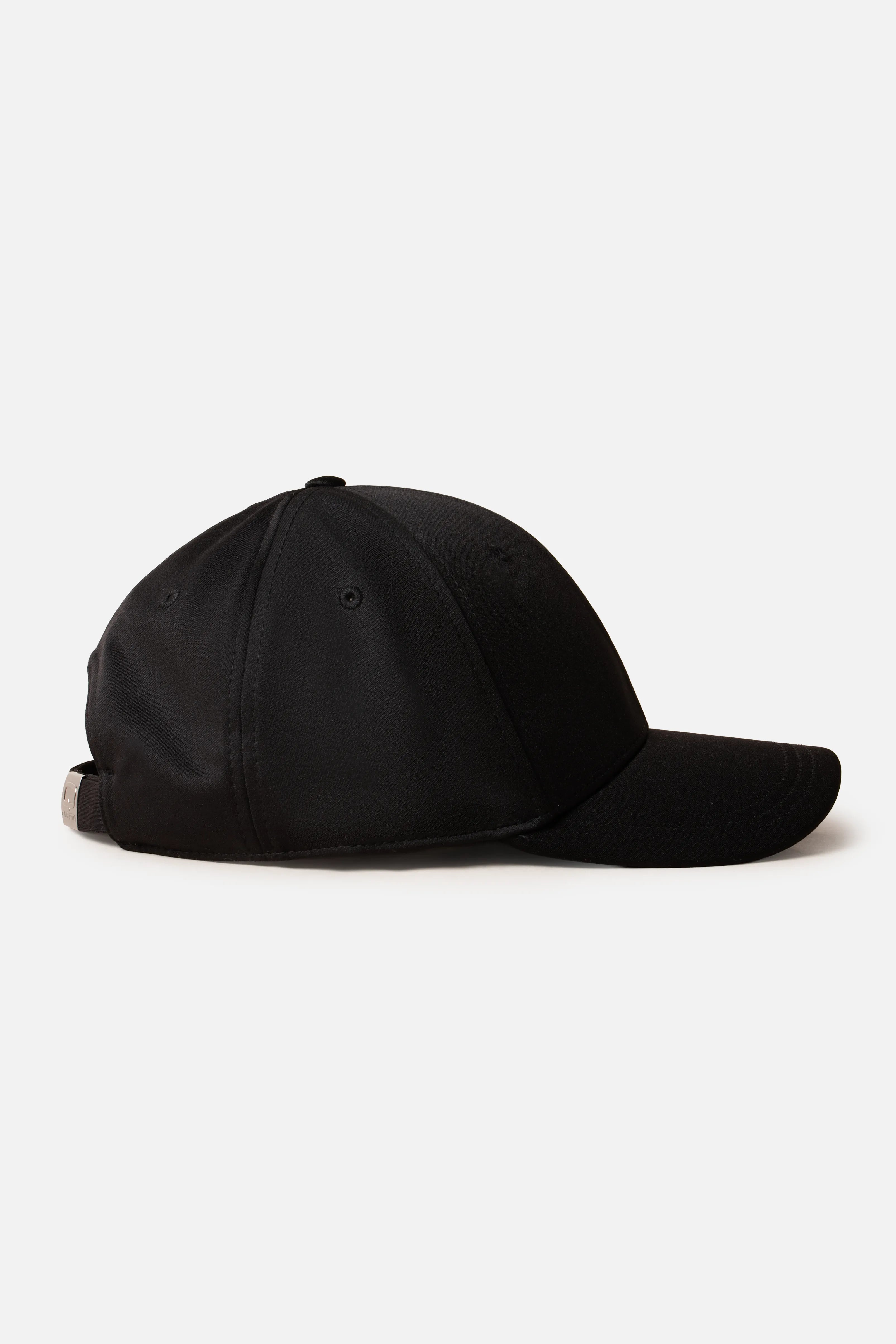GORRA BEISBOLERA COLOR NEGRO