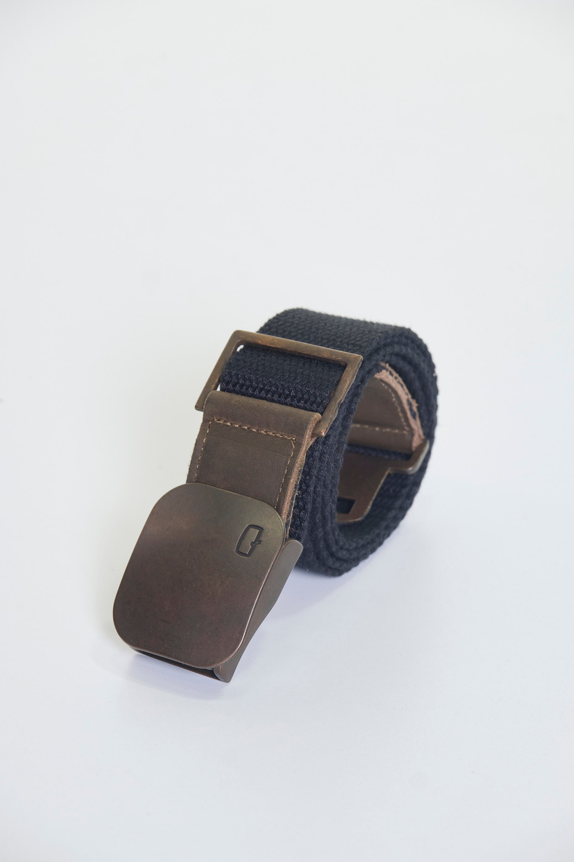 CORREA REATA COLOR NEGRO