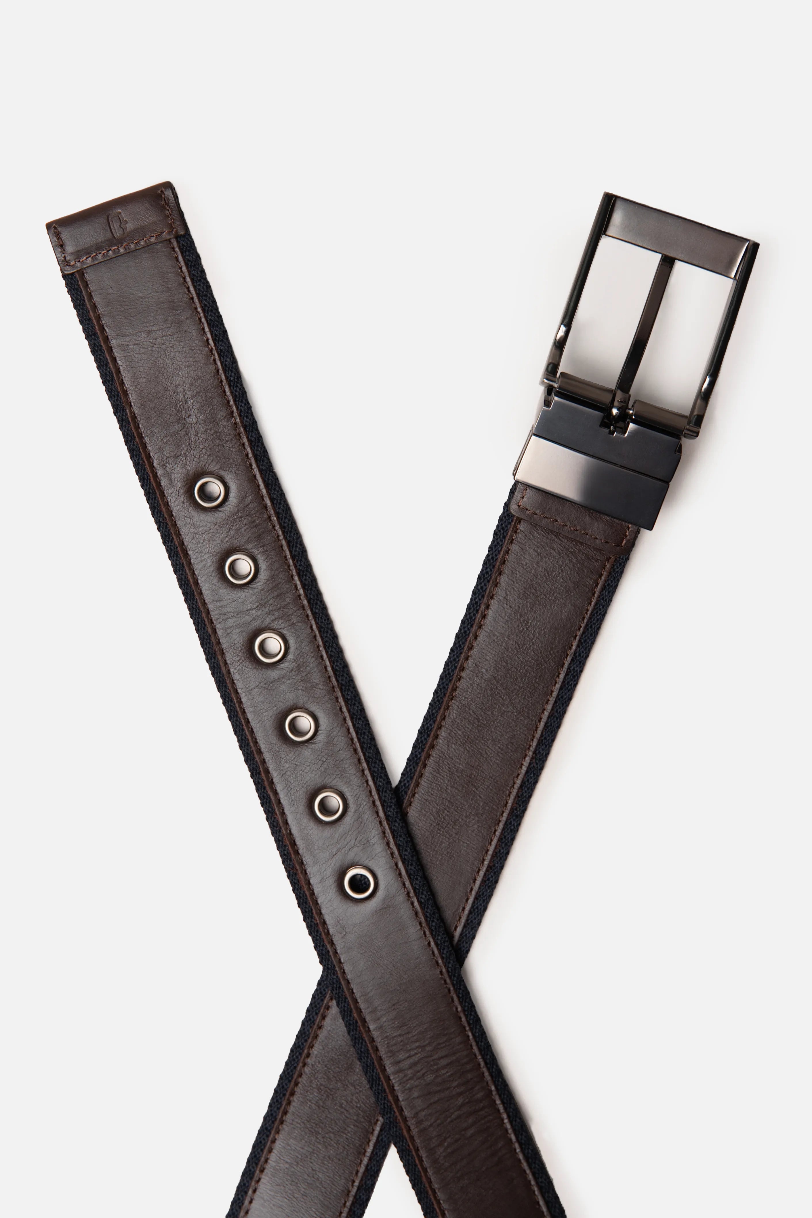 CORREA CUERO COLOR AZUL OSCURO