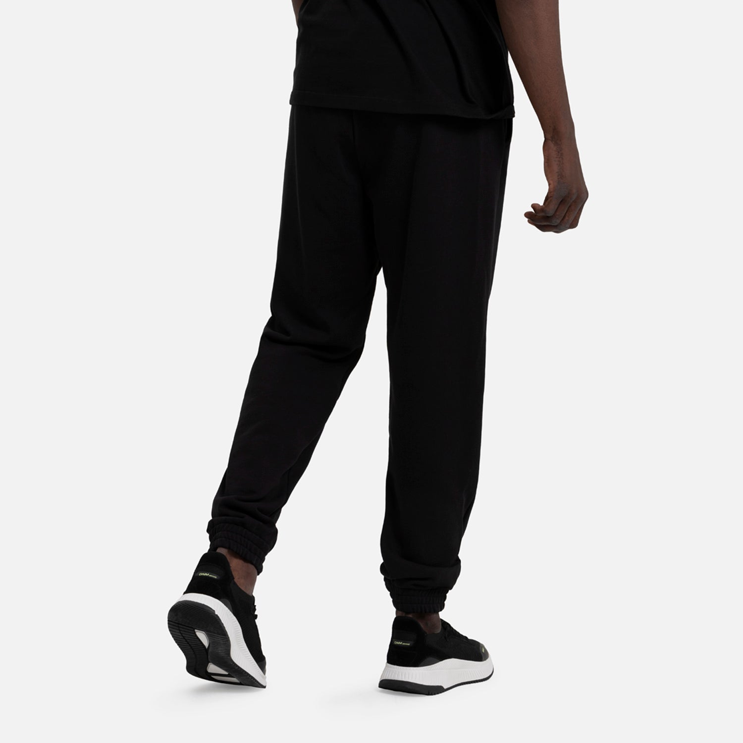 PANTALON JOGG COLOR NEGRO