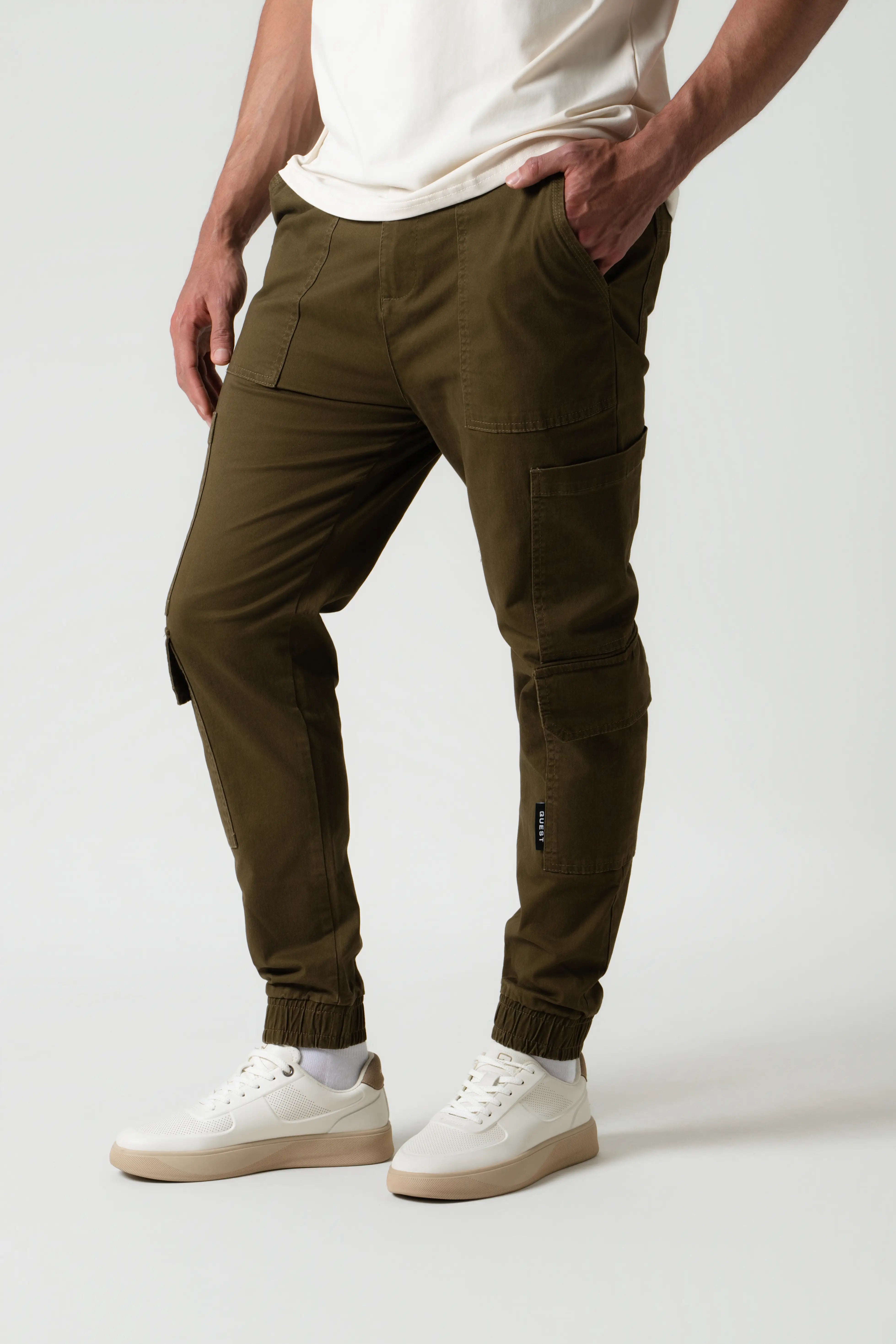 PANTALON JOGG COLOR DARK OLIVA
