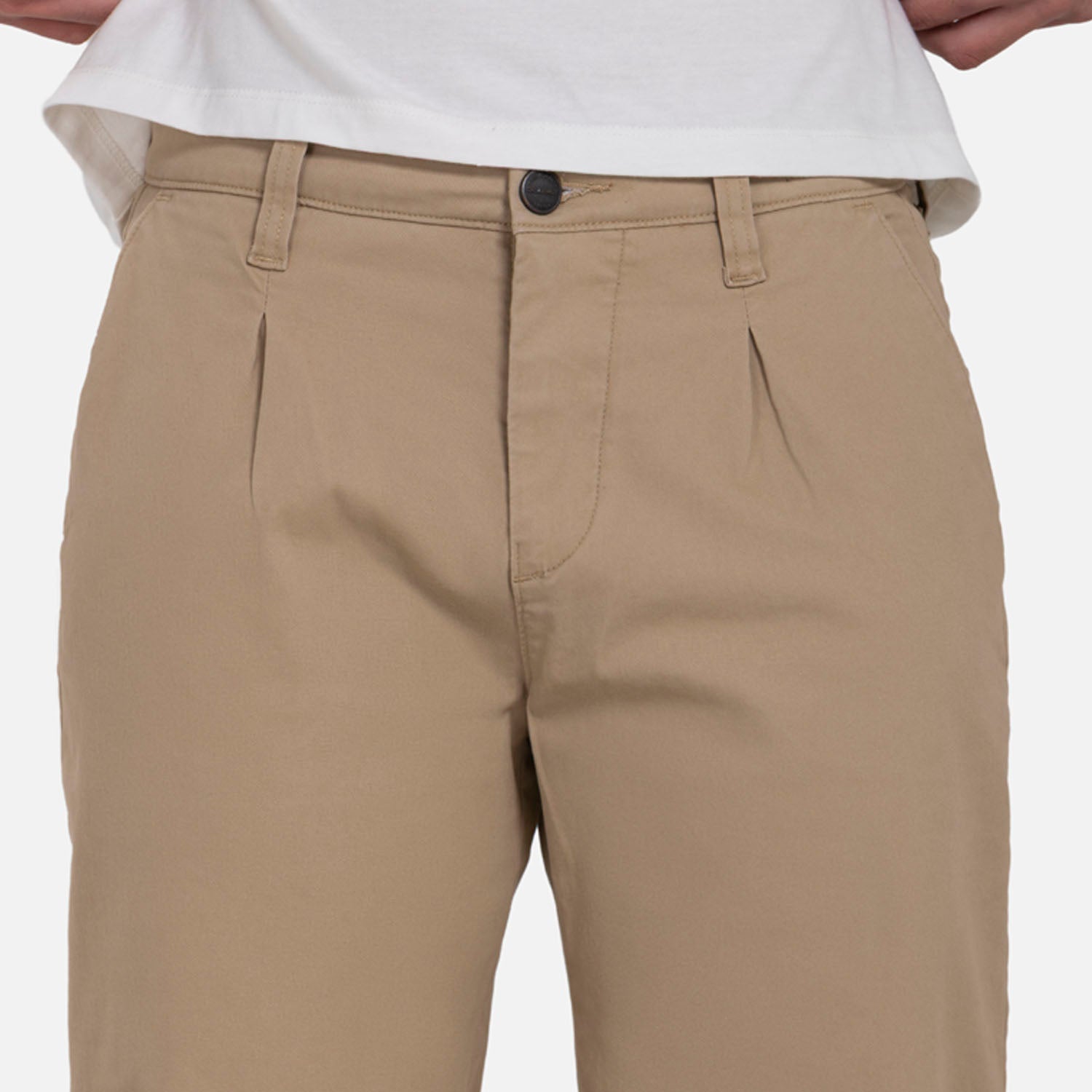 PANTALON TIPO CHINO COLOR BEIGE