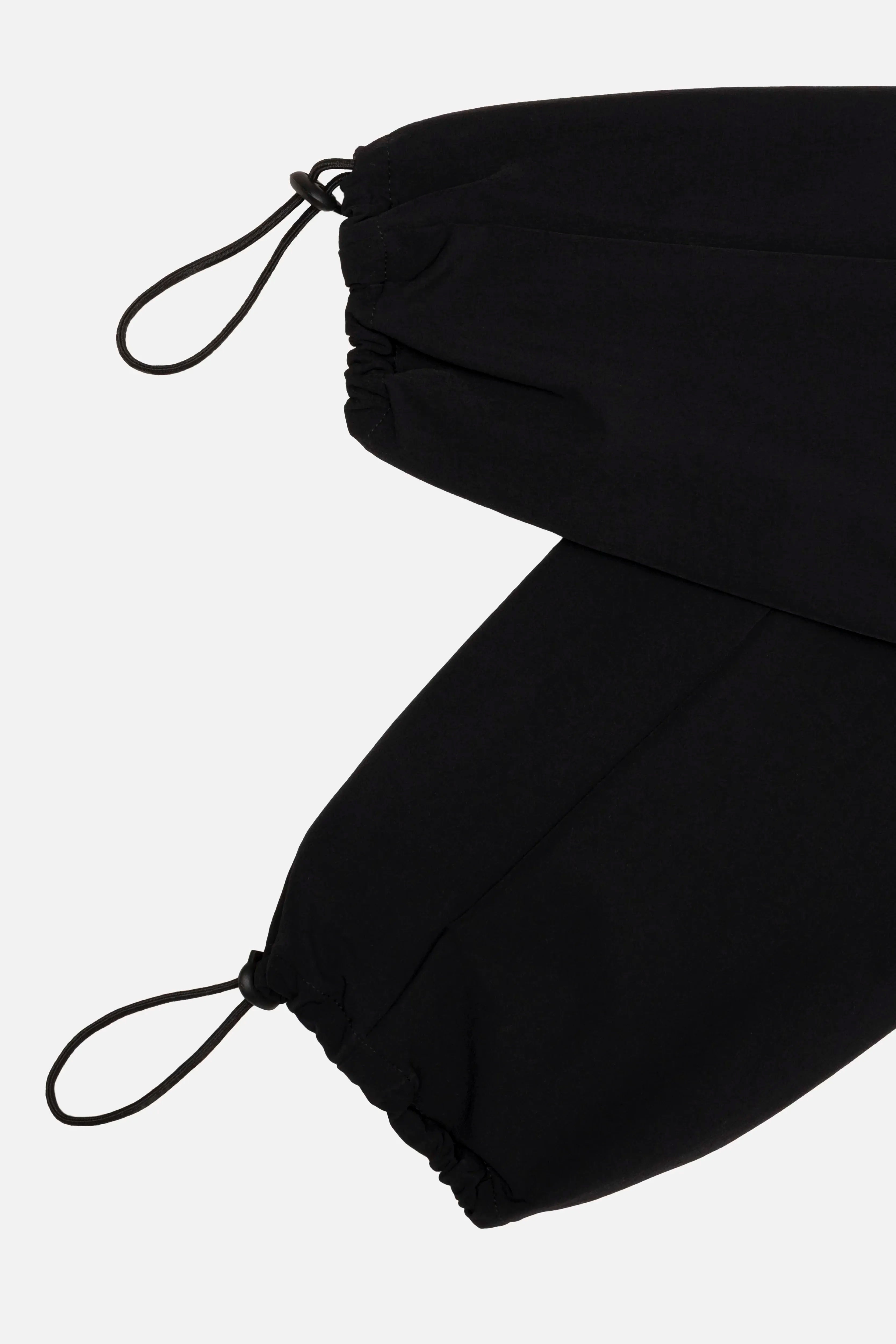 PANTALON SUDADERA COLOR NEGRO
