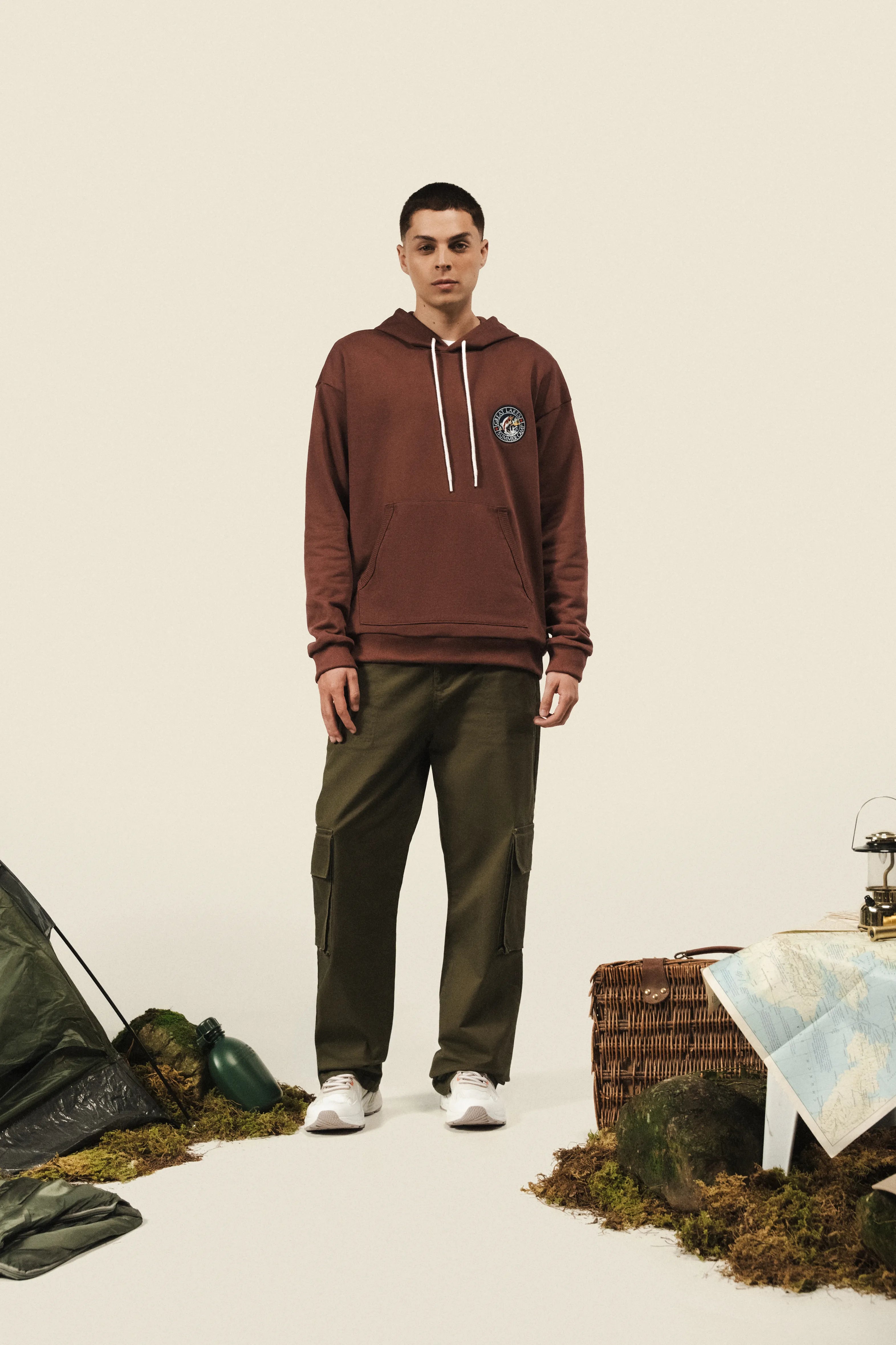 PANTALON CARGO COLOR DARK OLIVA