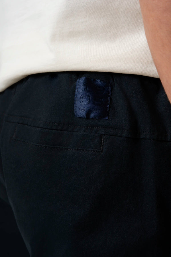 PANTALON JOGG COLOR AZUL OSCURO