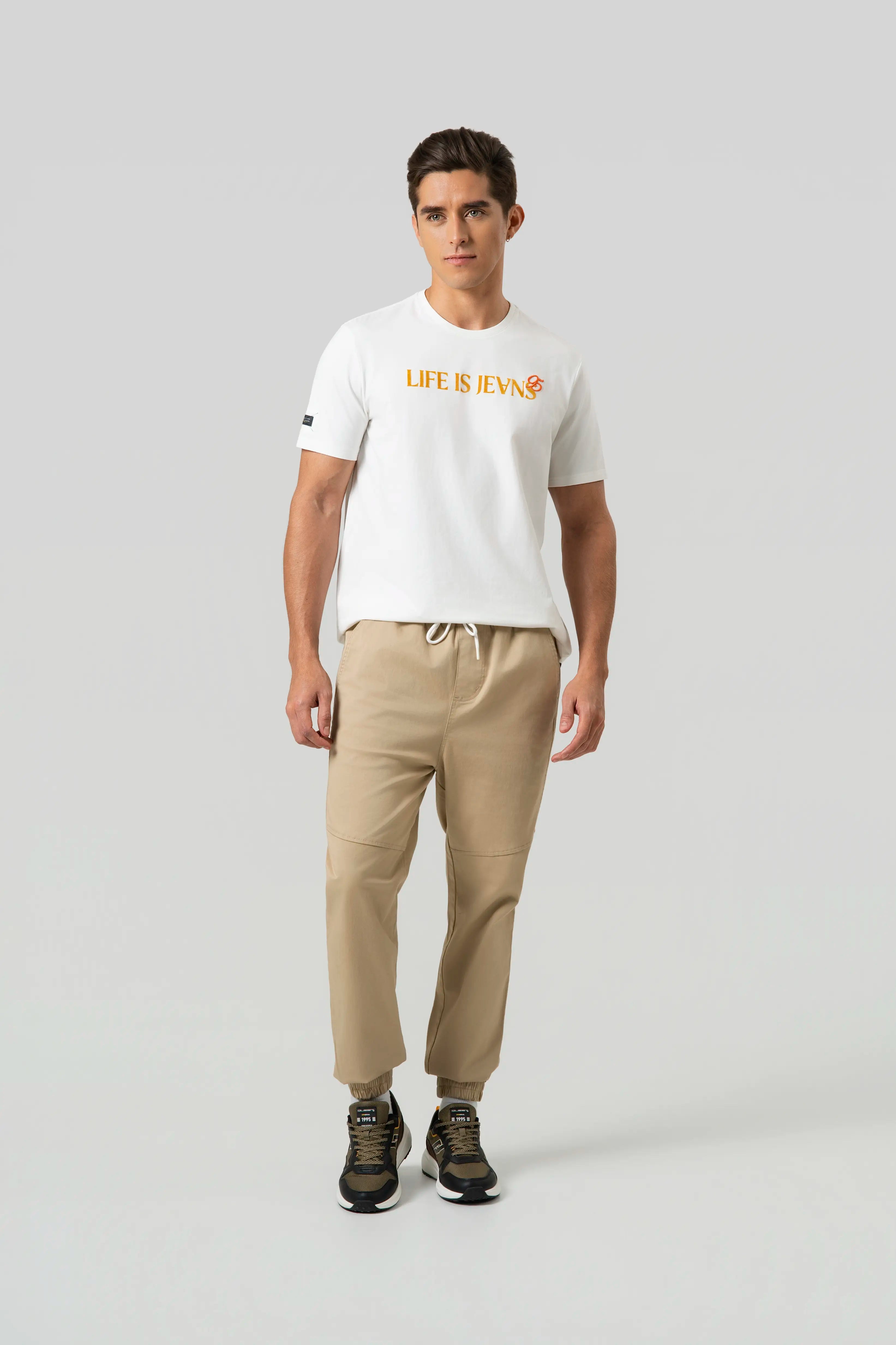 PANTALON JOGG COLOR BEIGE