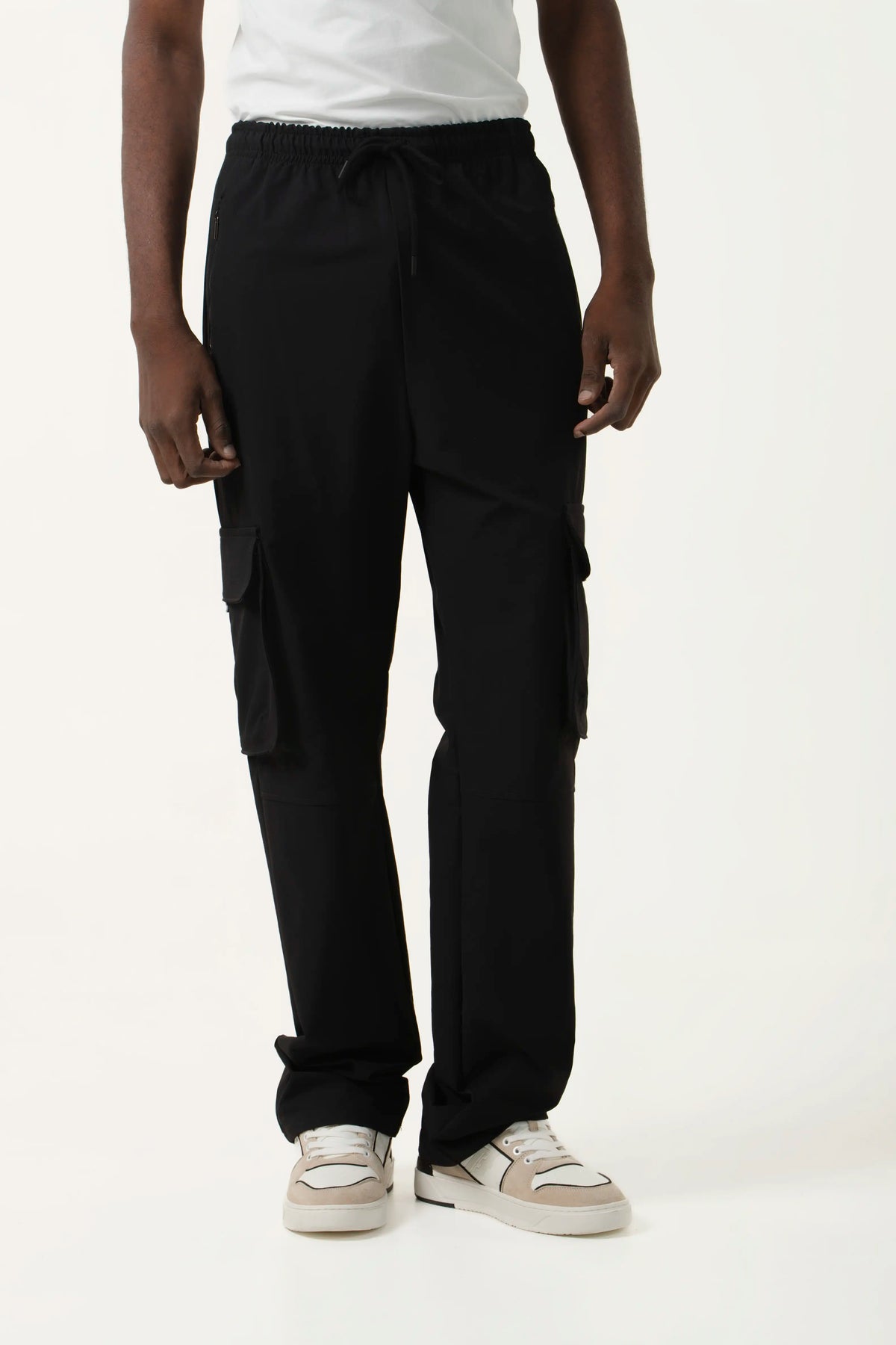 PANTALON JOGG COLOR NEGRO