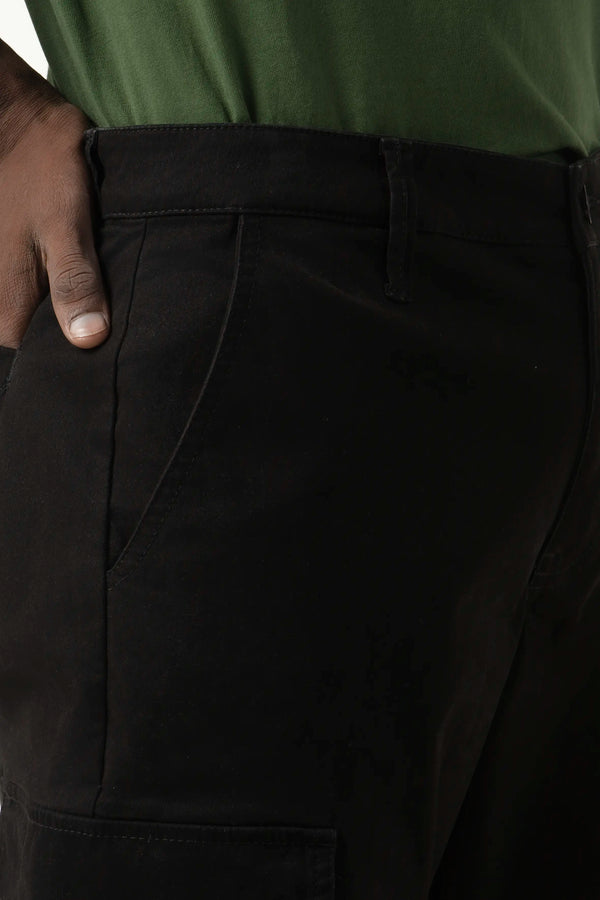 PANTALON CARGO COLOR NEGRO