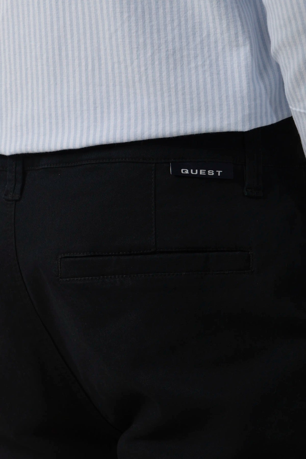 PANTALON TIPO CHINO COLOR AZUL OSCURO