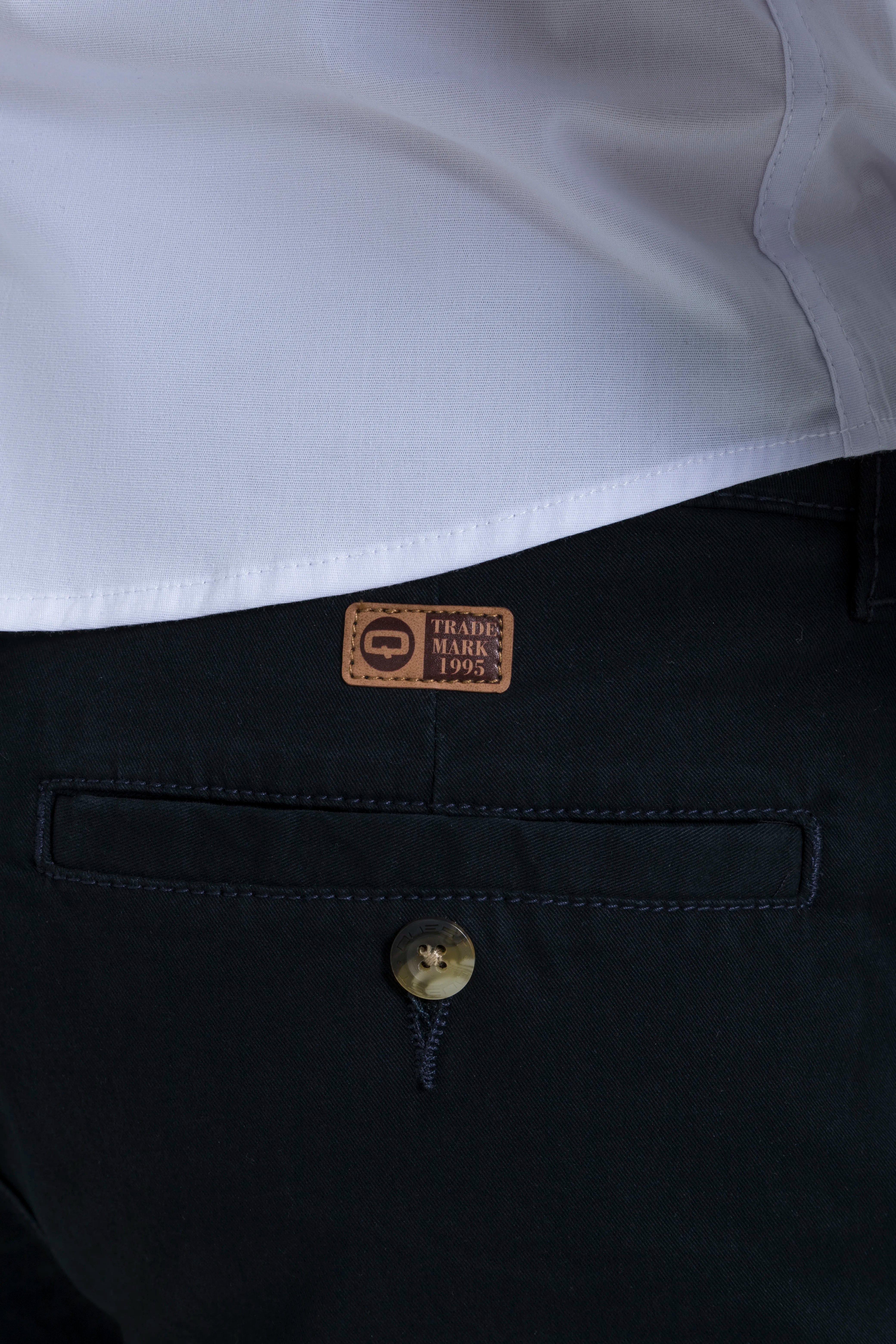 PANTALON CHINO COLOR AZUL OSCURO