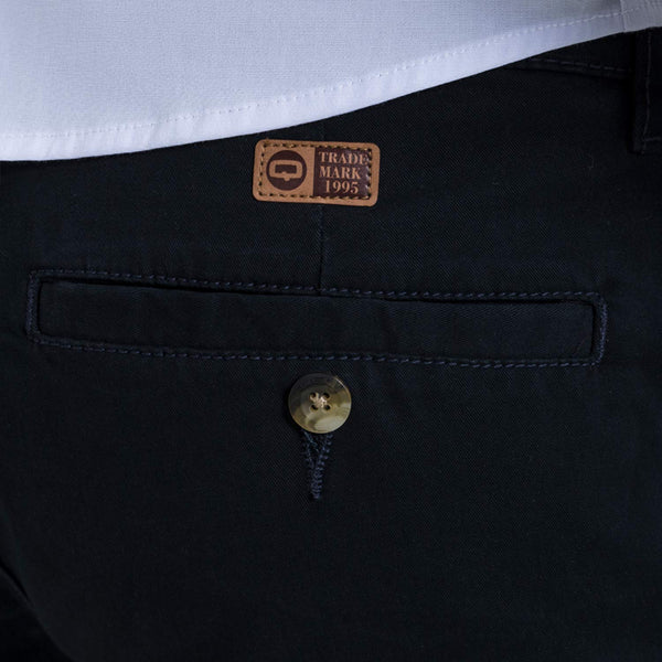 PANTALON CHINO COLOR AZUL OSCURO
