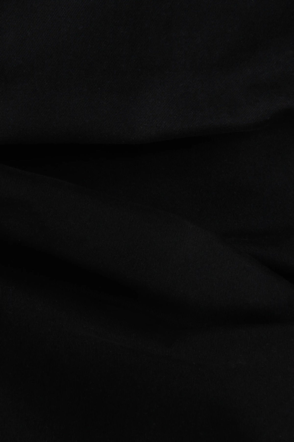 PANTALON CHINO COLOR NEGRO