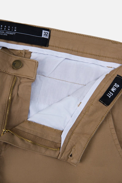 PANTALON CHINO COLOR KAKI