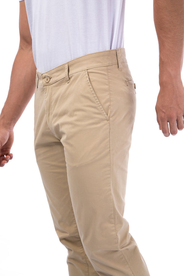 PANTALON CHINO COLOR BEIGE