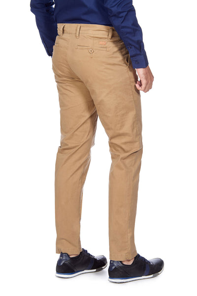 PANTALON CHINO COLOR KAKI