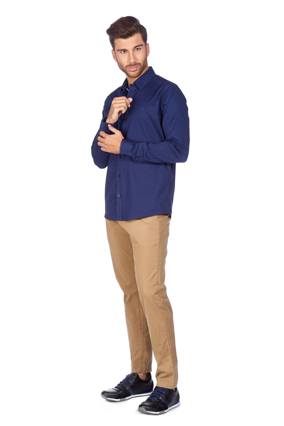 PANTALON CHINO COLOR KAKI