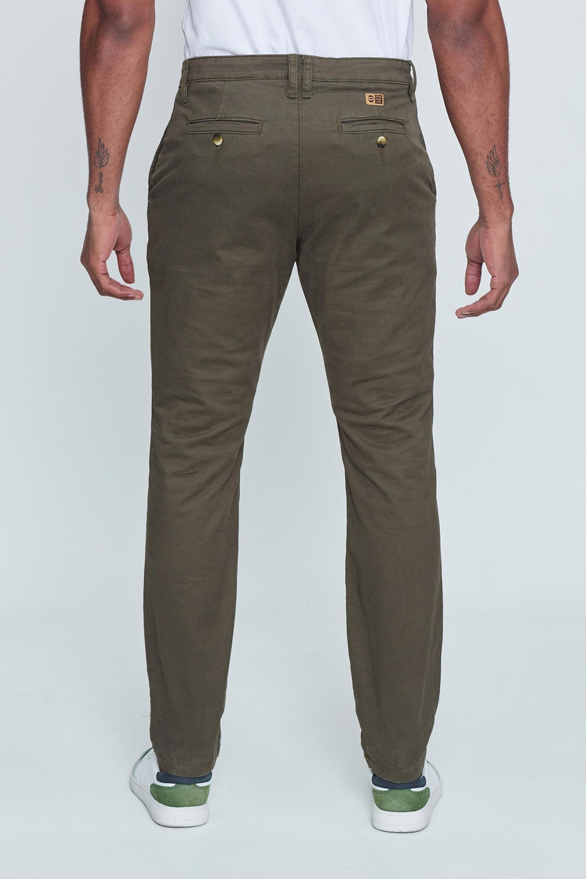 PANTALON CHINO COLOR VERDE MILITAR