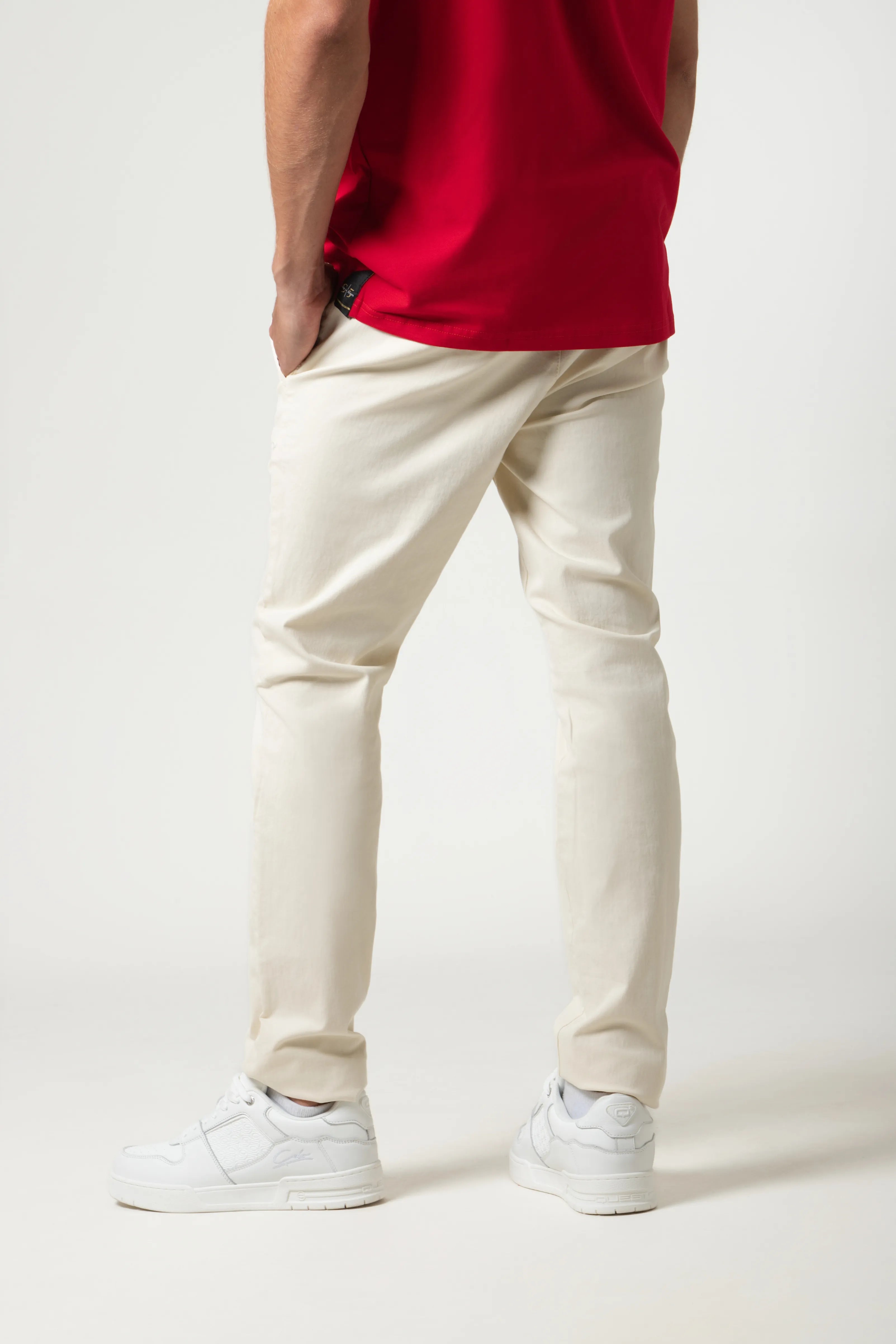 PANTALON CHINO COLOR WHITECAP GRAY