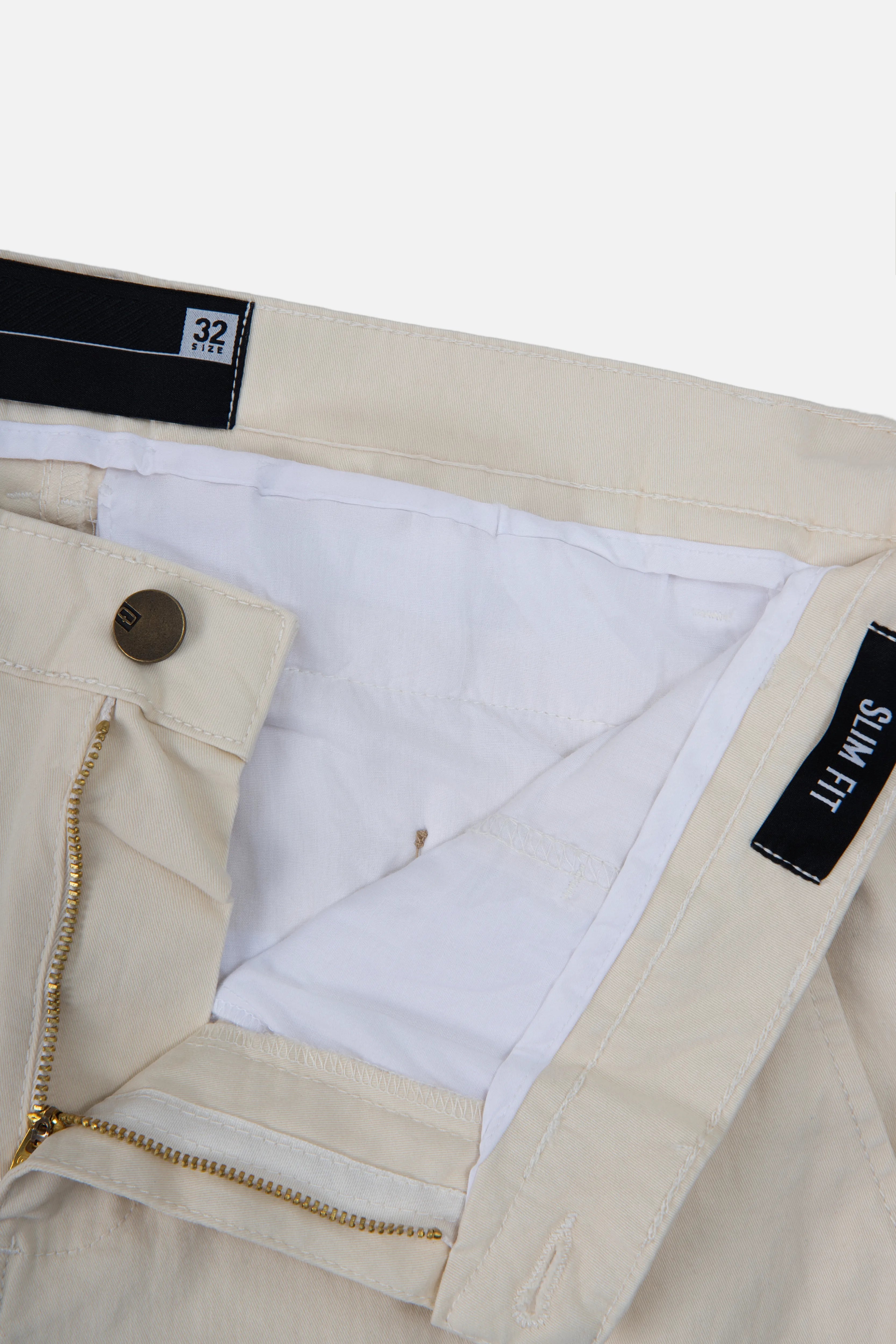 PANTALON CHINO COLOR WHITECAP GRAY
