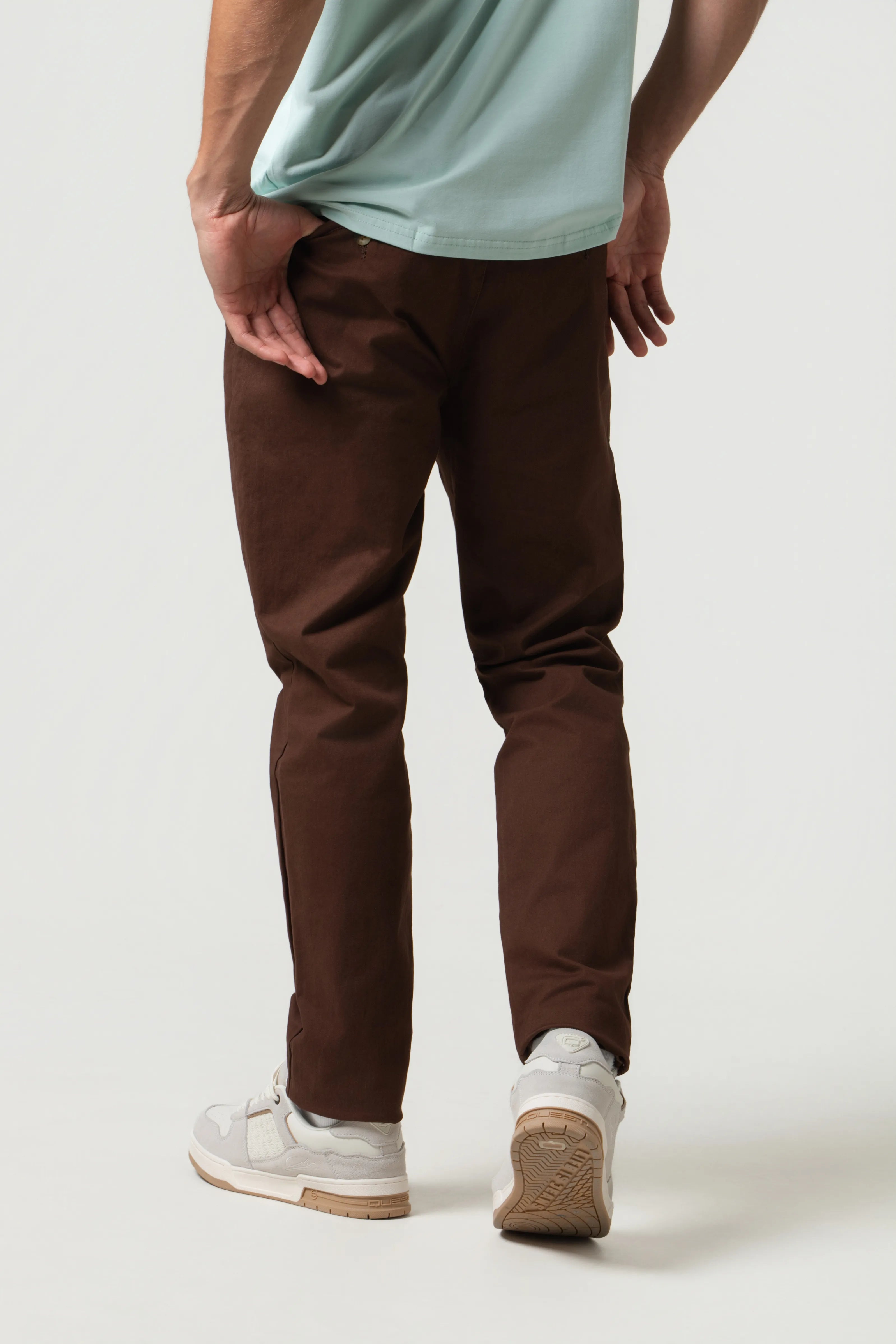 PANTALON CHINO COLOR CHICORY COFFE
