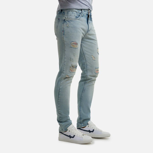 JEAN 5 BOLSILLOS COLOR AZUL CLARO