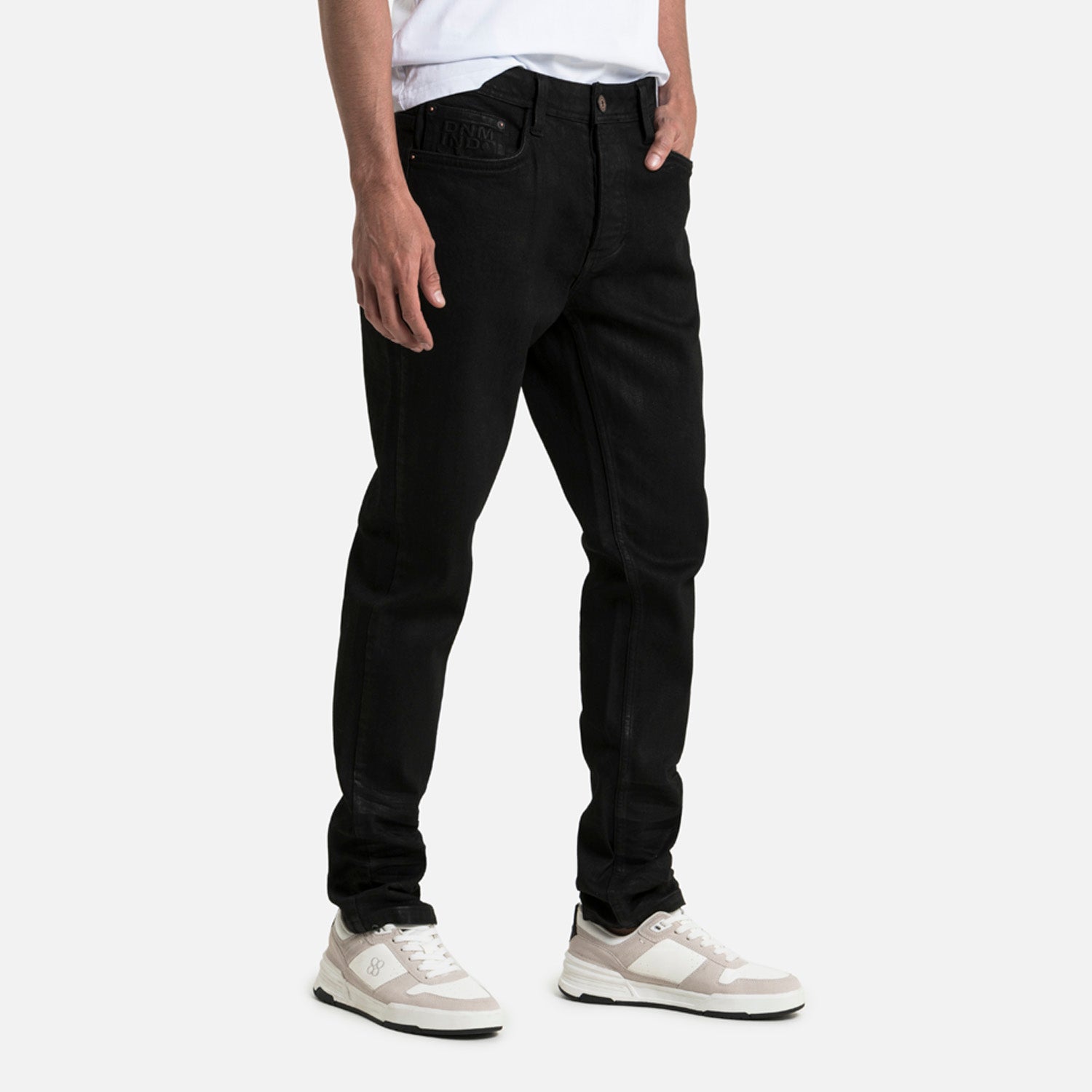 JEAN 5 BOLSILLOS COLOR NEGRO