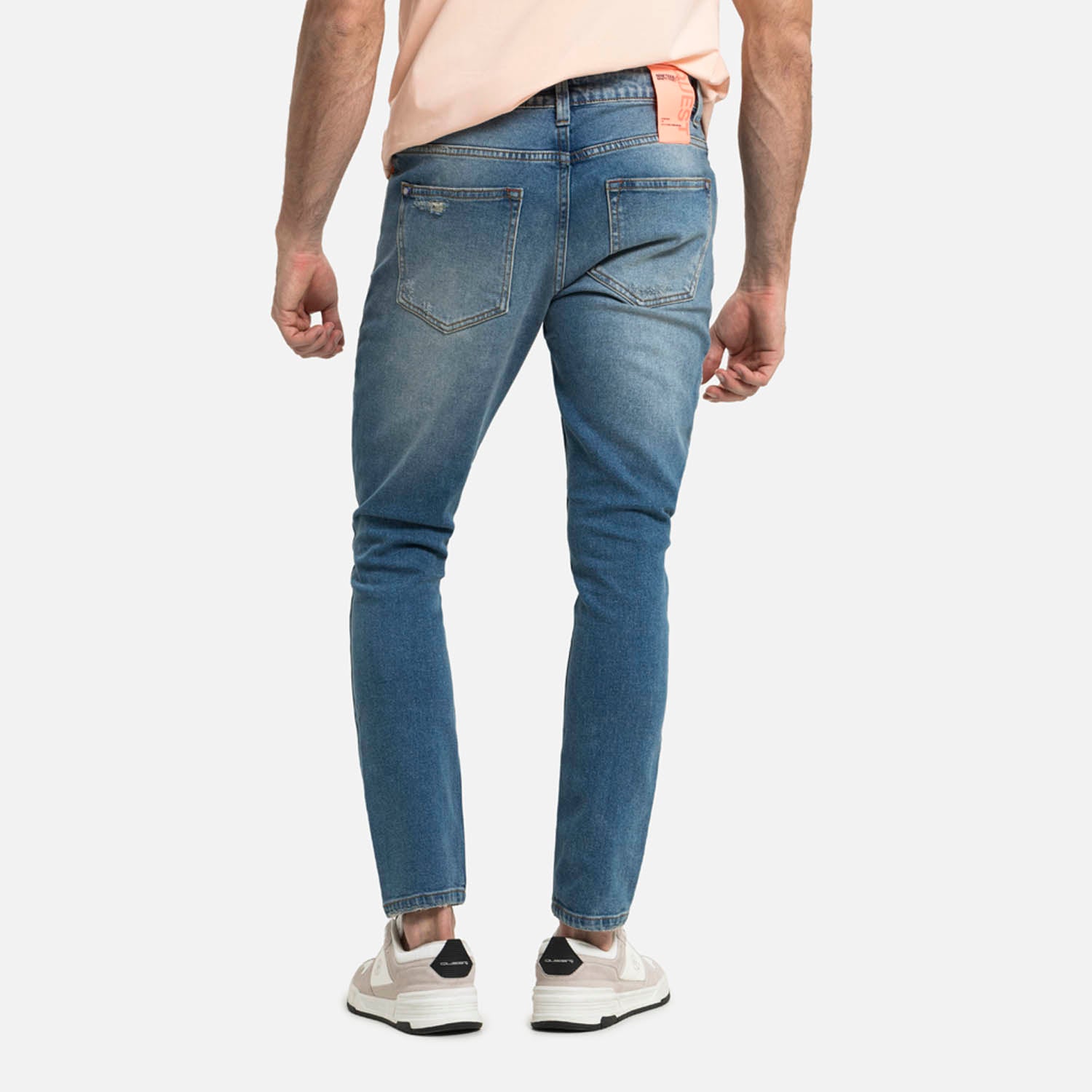 JEAN 5 BOLSILLOS COLOR AZUL CLARO