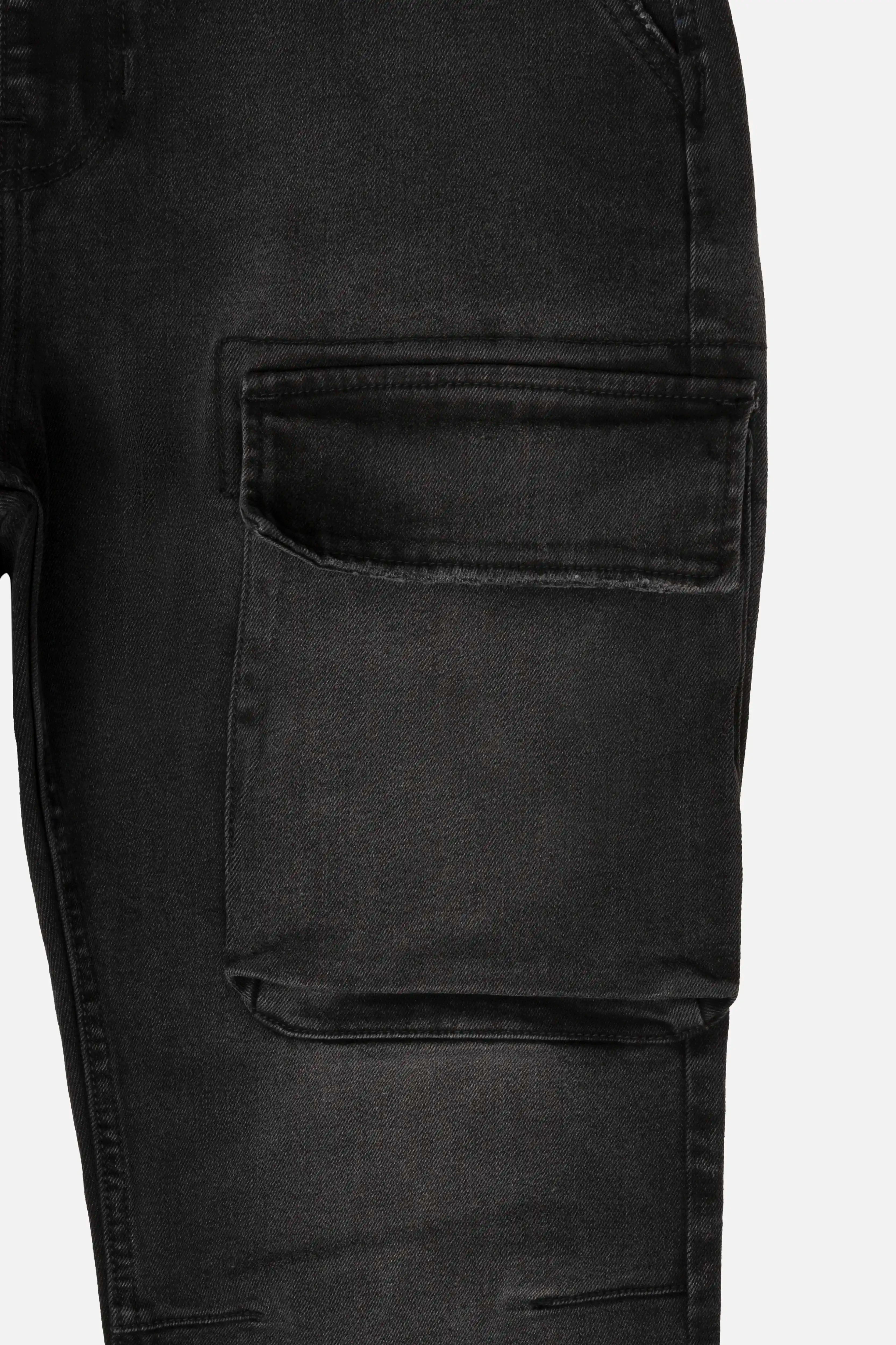JEAN CARGO COLOR NEGRO