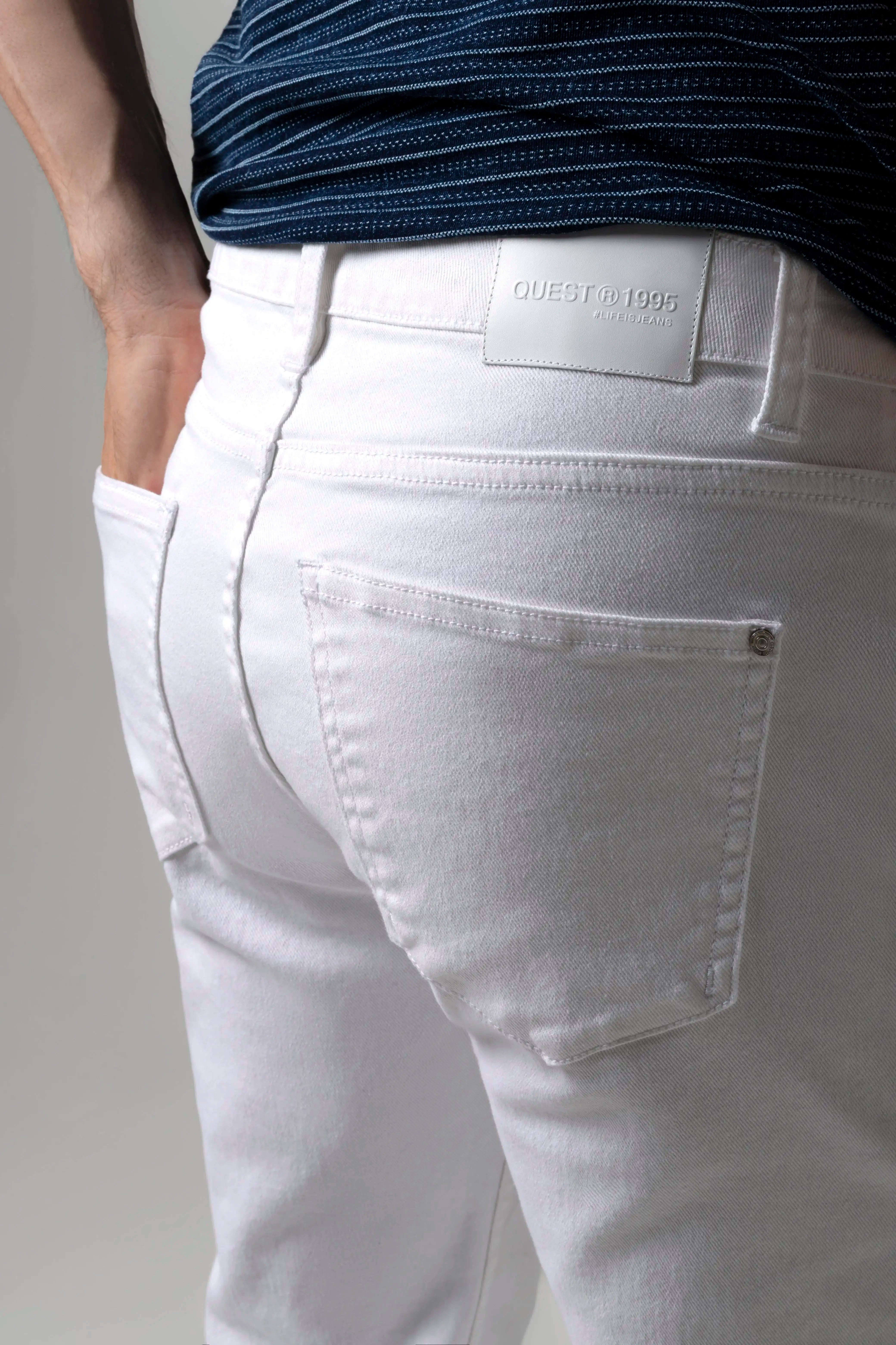 JEAN 5 BOLSILLOS COLOR BLANCO OPTICO