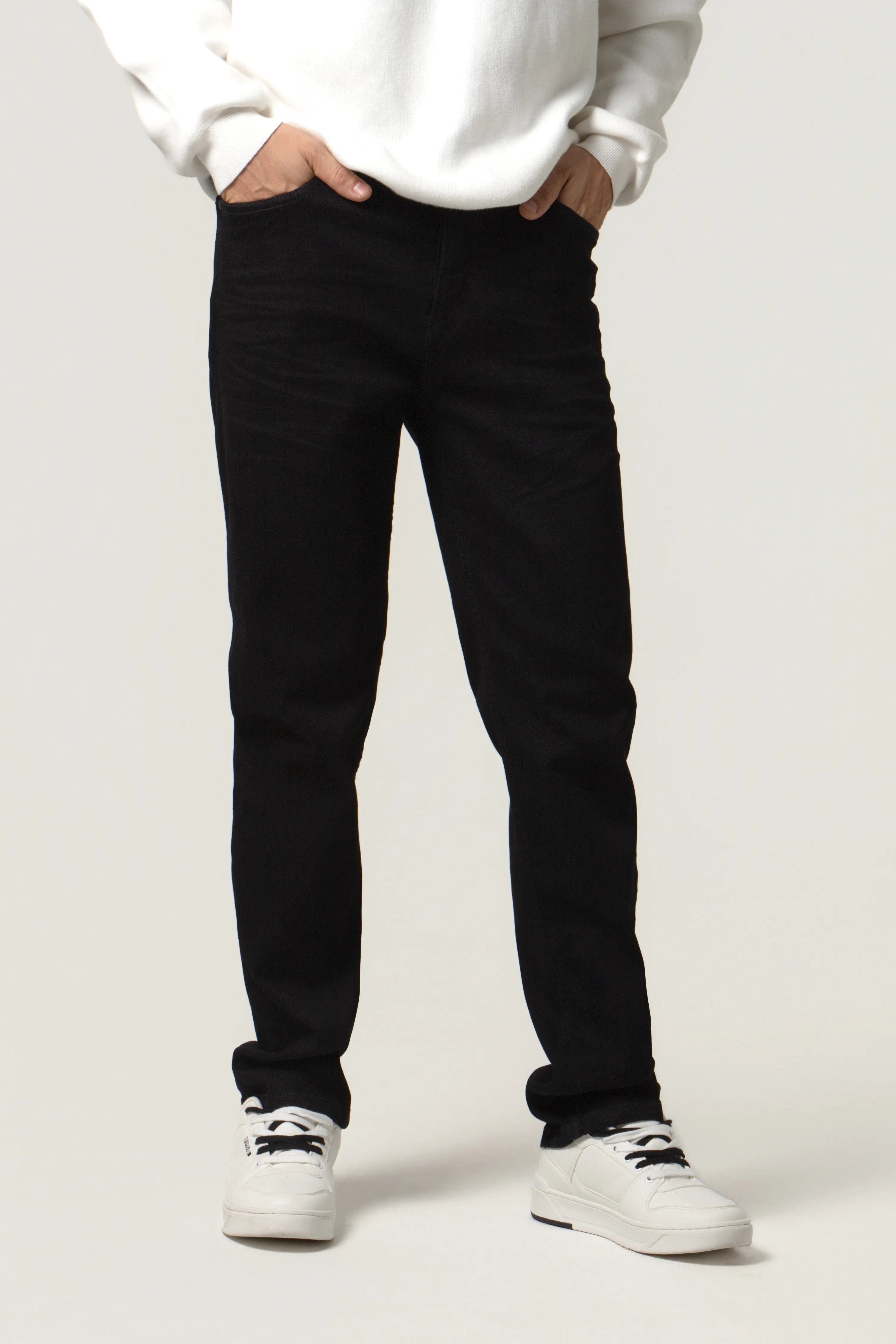 JEAN 5 BOLSILLOS COLOR NEGRO