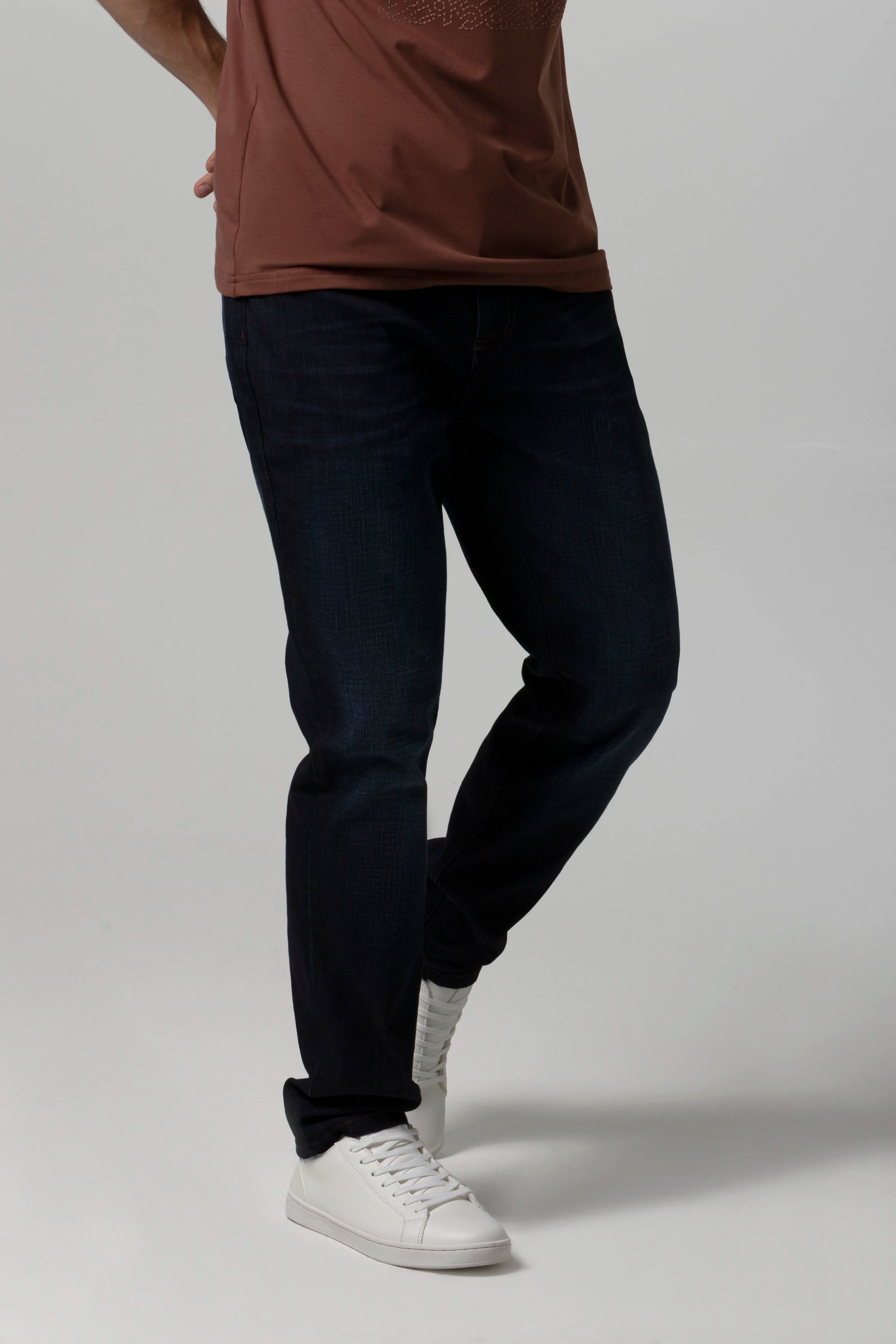 JEAN 5 BOLSILLOS COLOR AZUL OSCURO