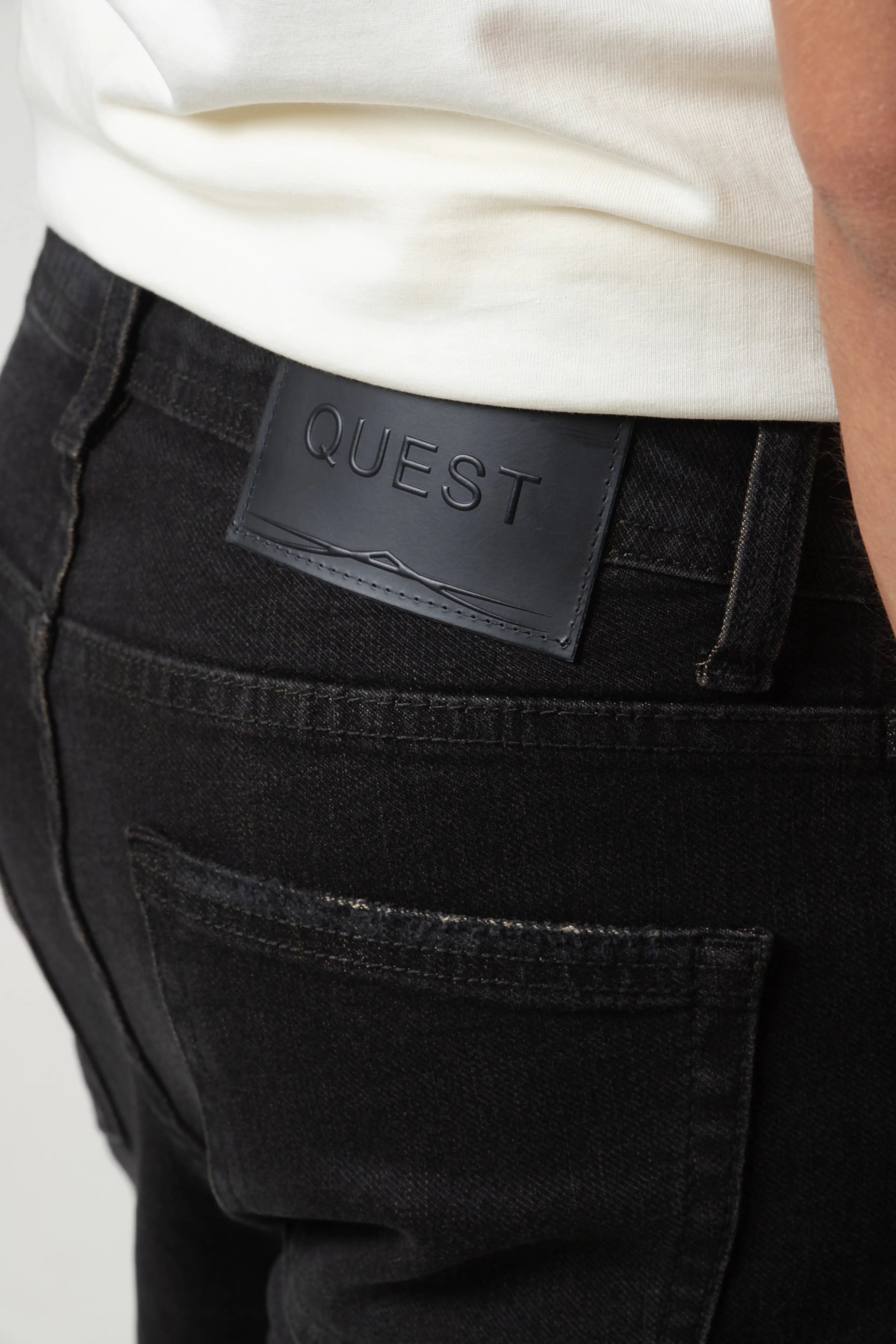 JEAN 5 BOLSILLOS COLOR NEGRO