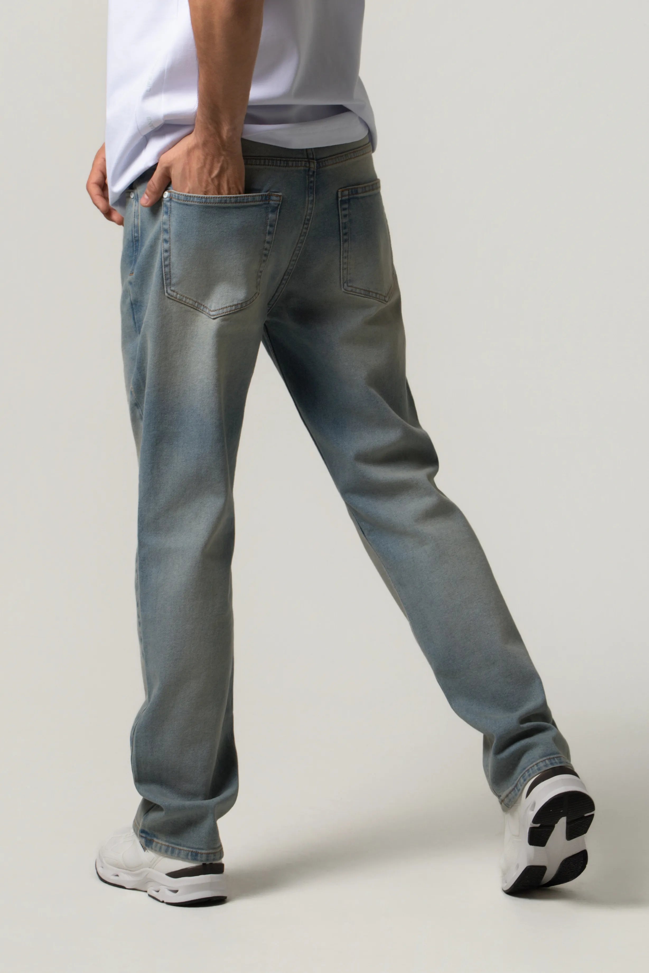 JEAN 5 BOLSILLOS COLOR AZUL CLARO