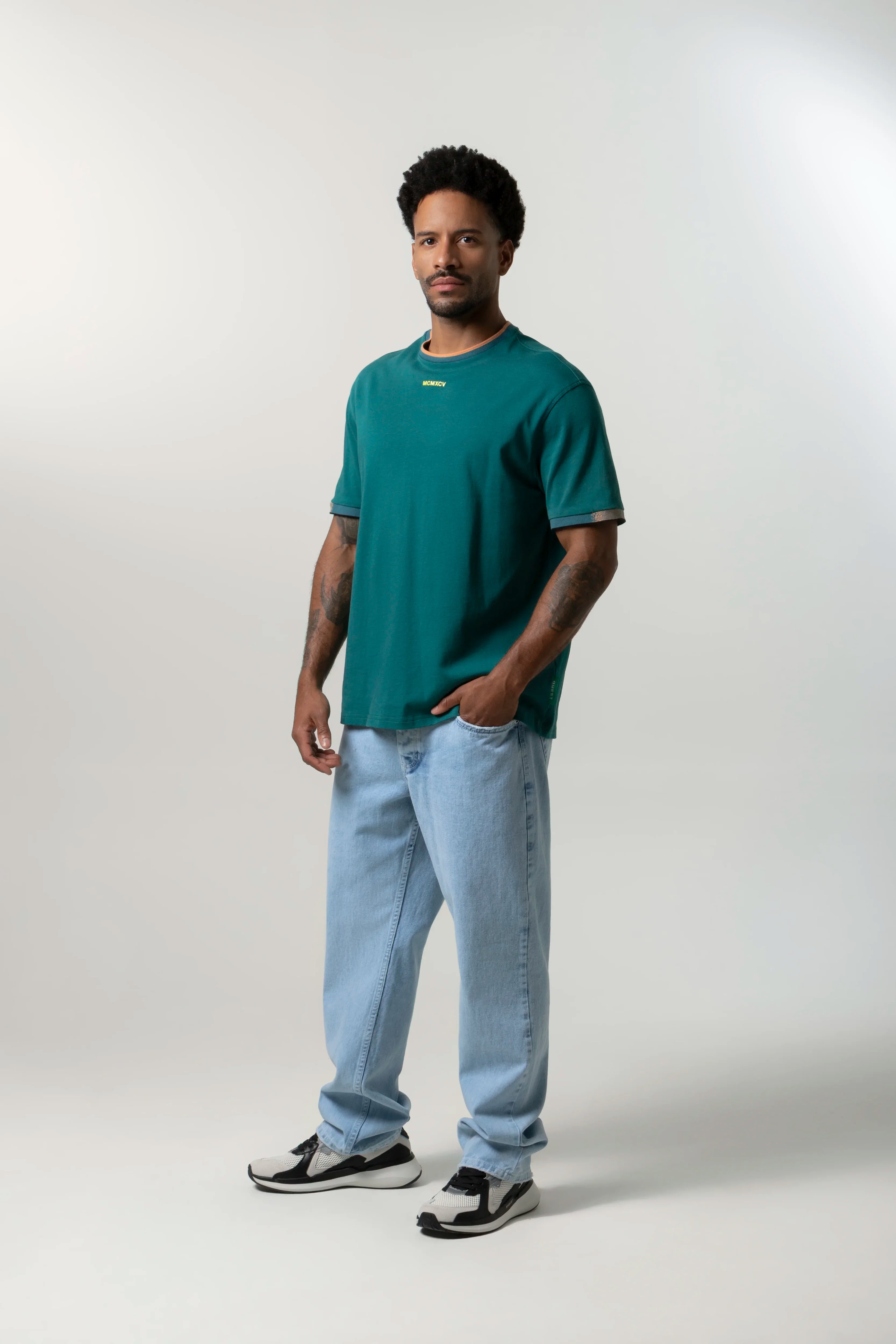 JEAN 5 BOLSILLOS COLOR AZUL CLARO