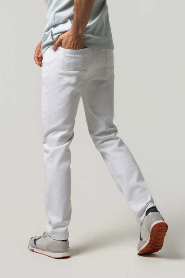 JEAN 5 BOLSILLOS COLOR BLANCO OPTICO