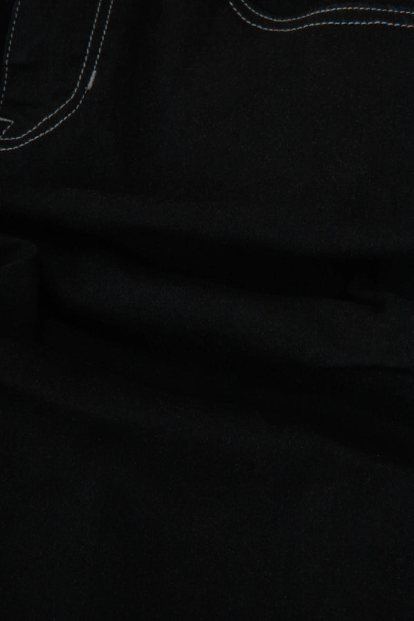 JEAN 5 BOLSILLOS COLOR NEGRO