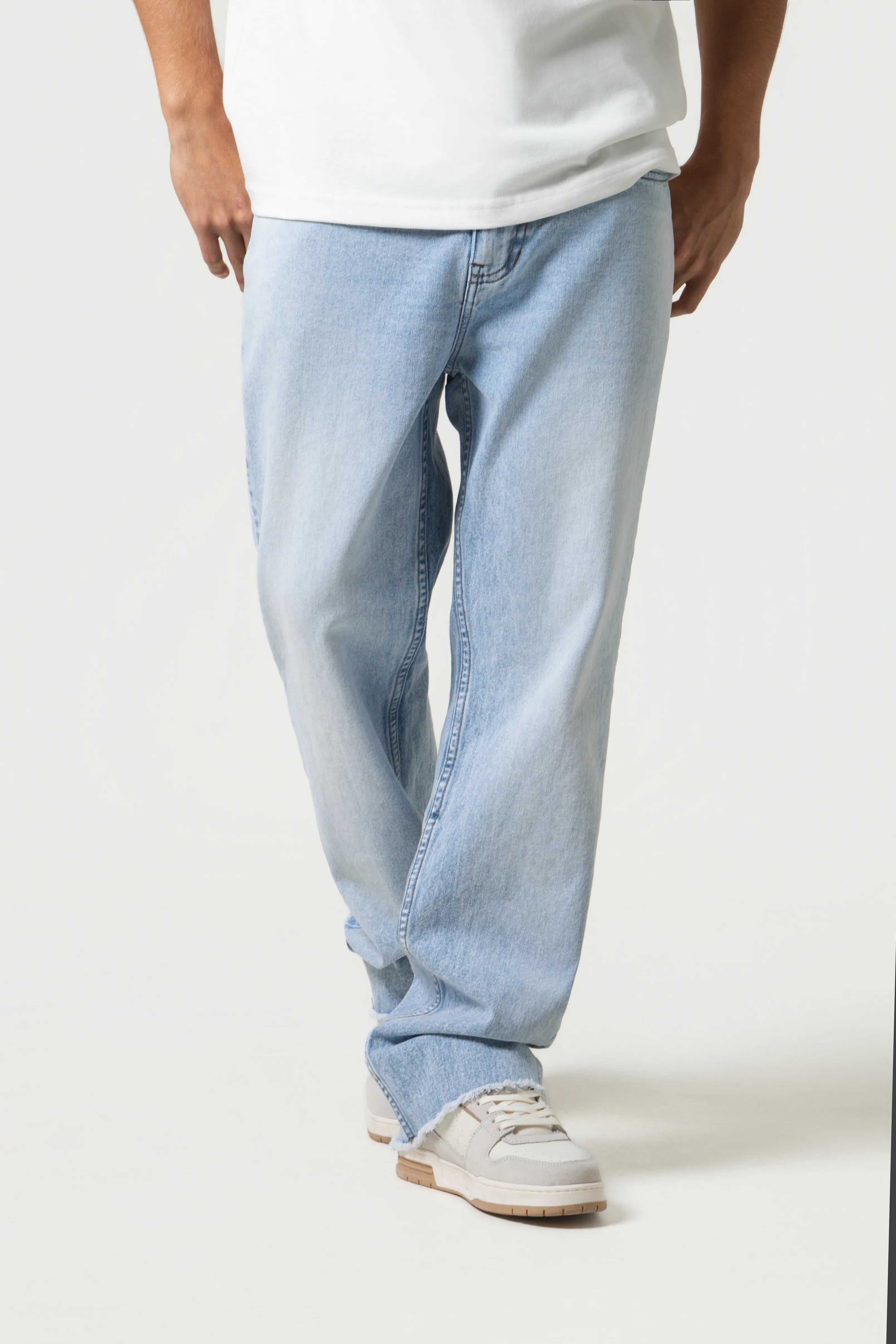 JEAN 5 BOLSILLOS COLOR AZUL CLARO