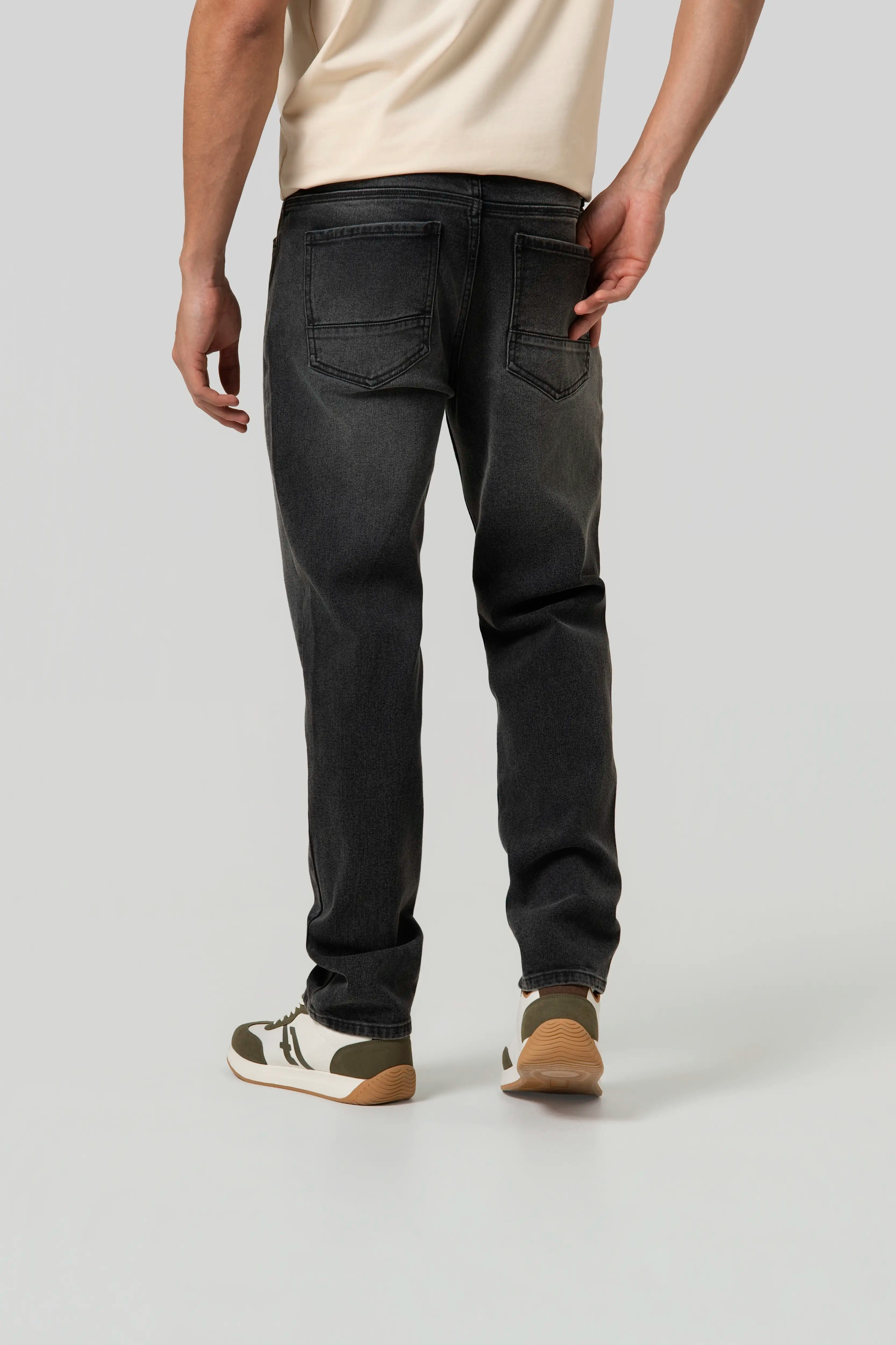JEAN 5 BOLSILLOS COLOR GRIS OSCURO