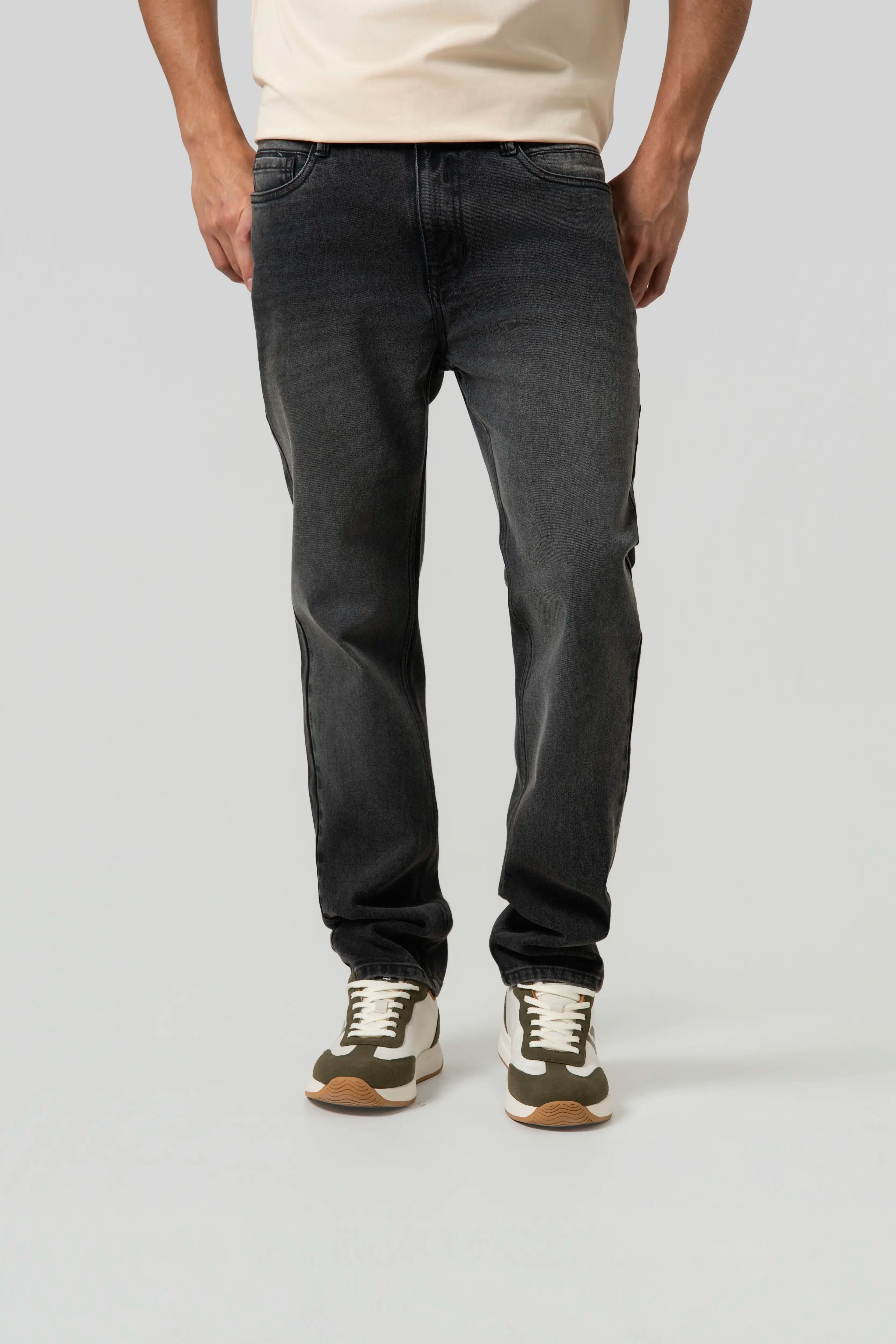 JEAN 5 BOLSILLOS COLOR GRIS OSCURO