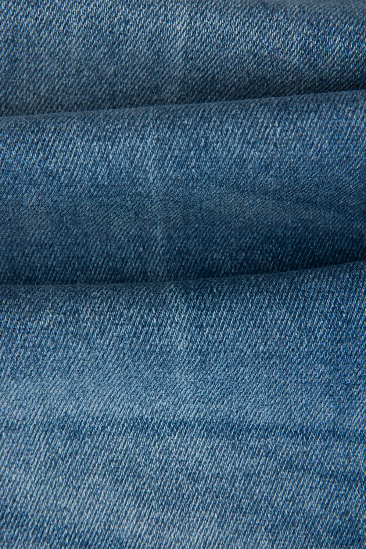 JEAN 5 BOLSILLOS COLOR AZUL MEDIO