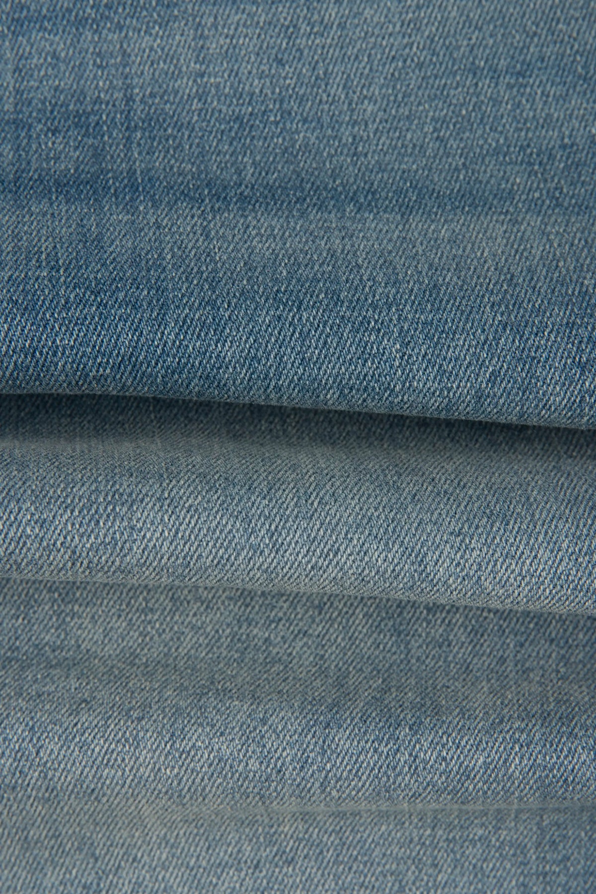 JEAN 5 BOLSILLOS COLOR AZUL MEDIO