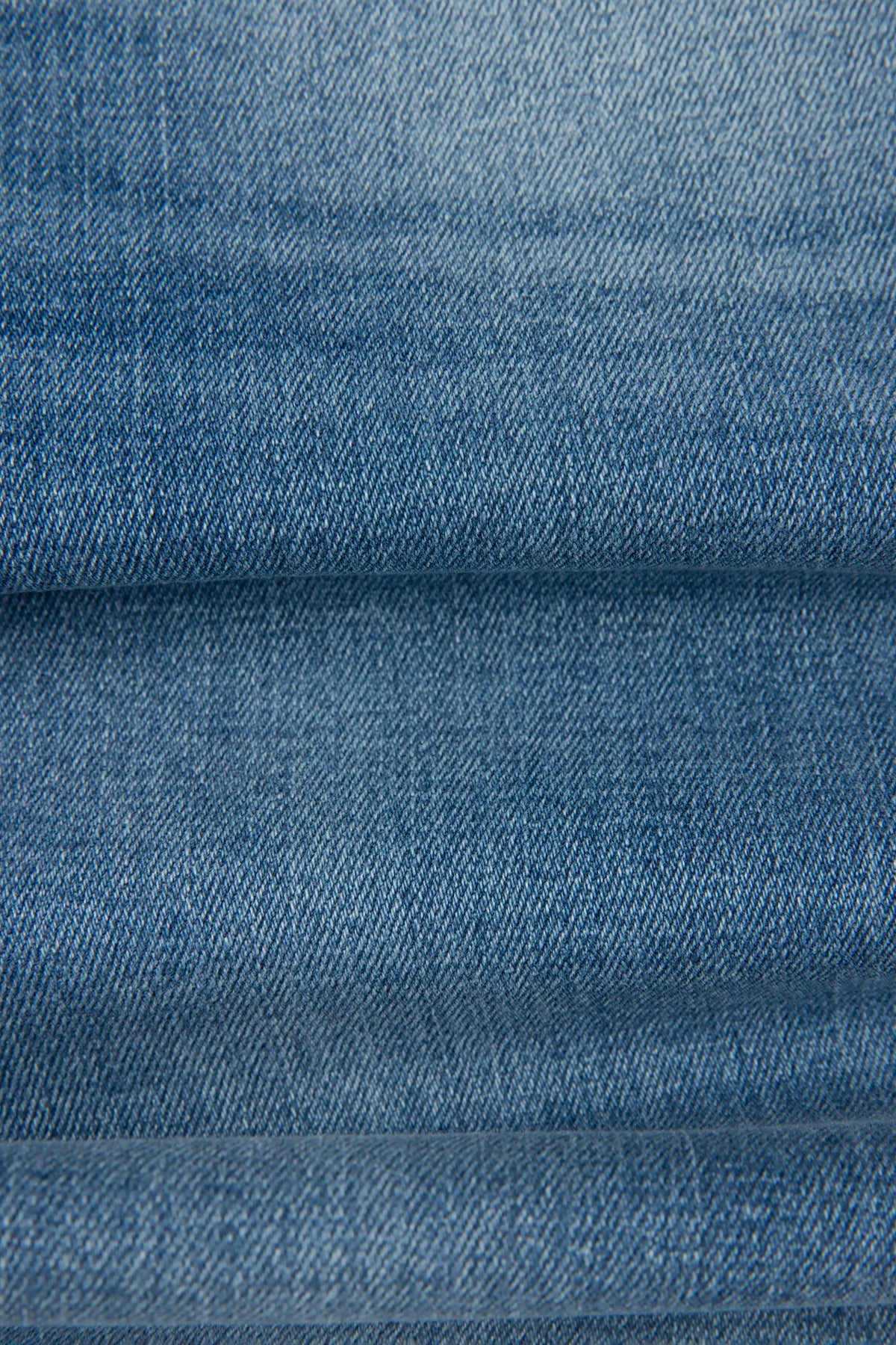 JEAN 5 BOLSILLOS COLOR AZUL MEDIO