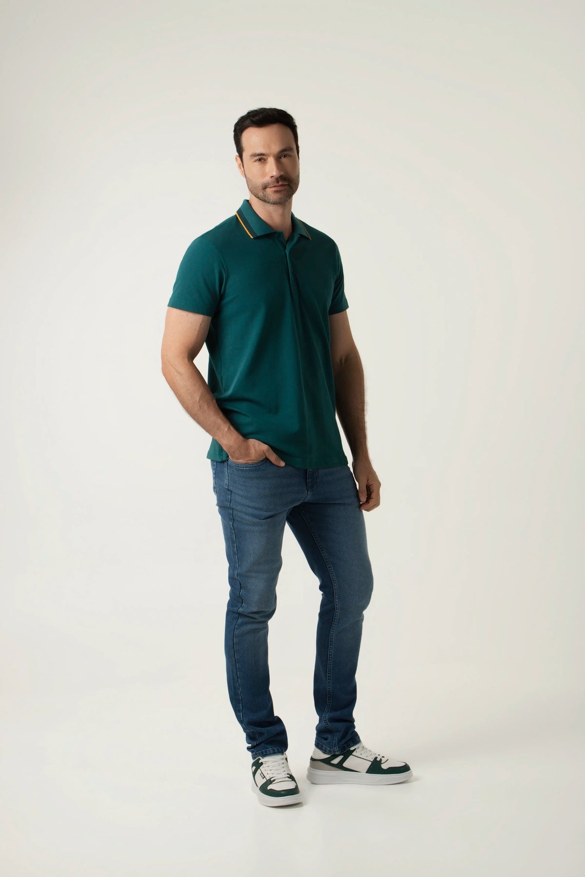 JEAN 5 BOLSILLOS COLOR AZUL CLARO