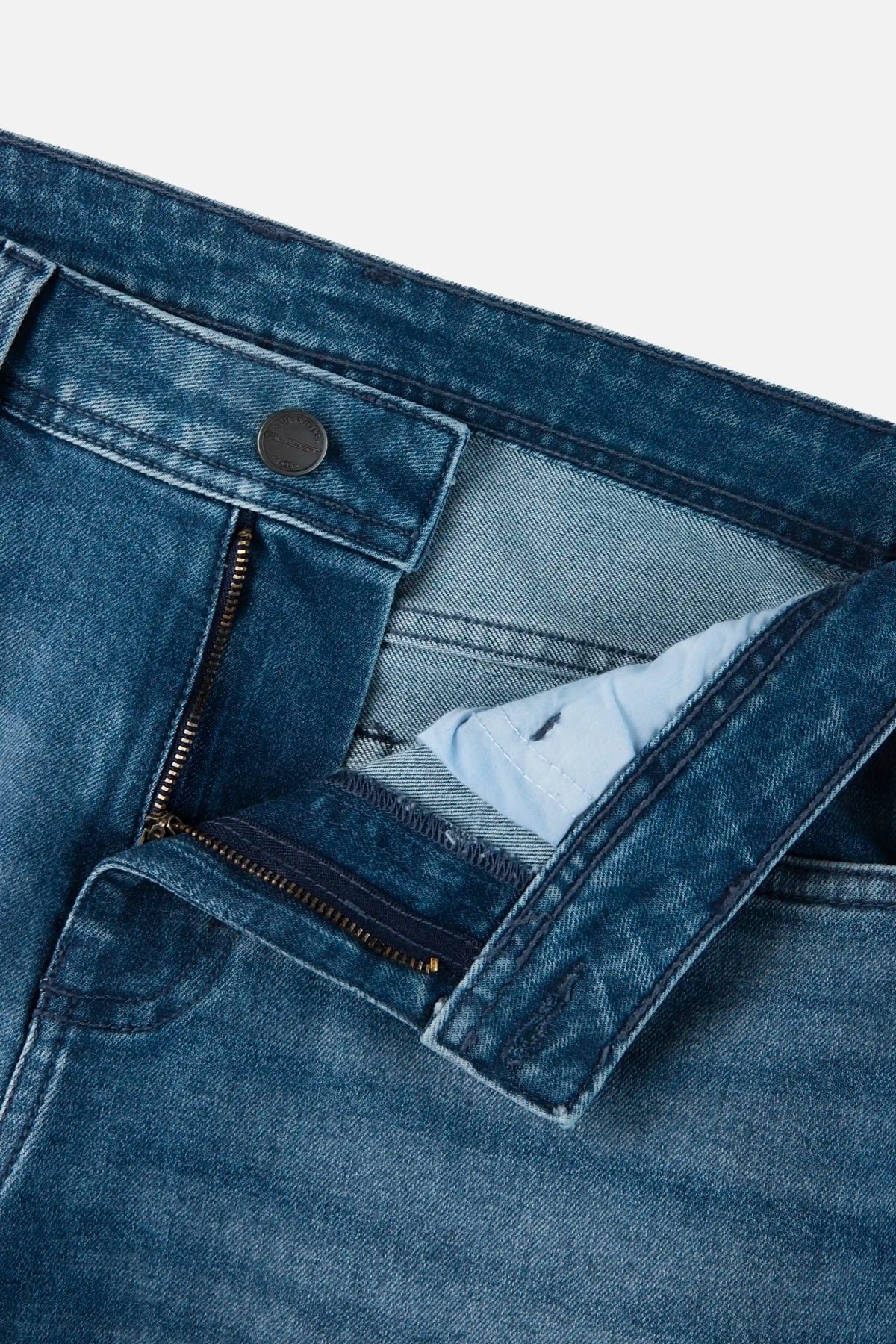 JEAN 5 BOLSILLOS COLOR AZUL CLARO