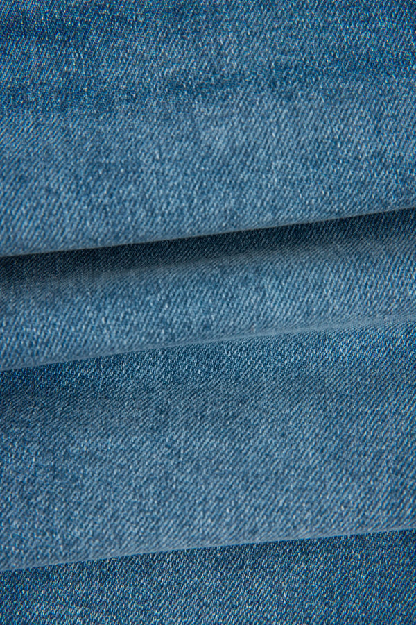 JEAN 5 BOLSILLOS COLOR AZUL CLARO