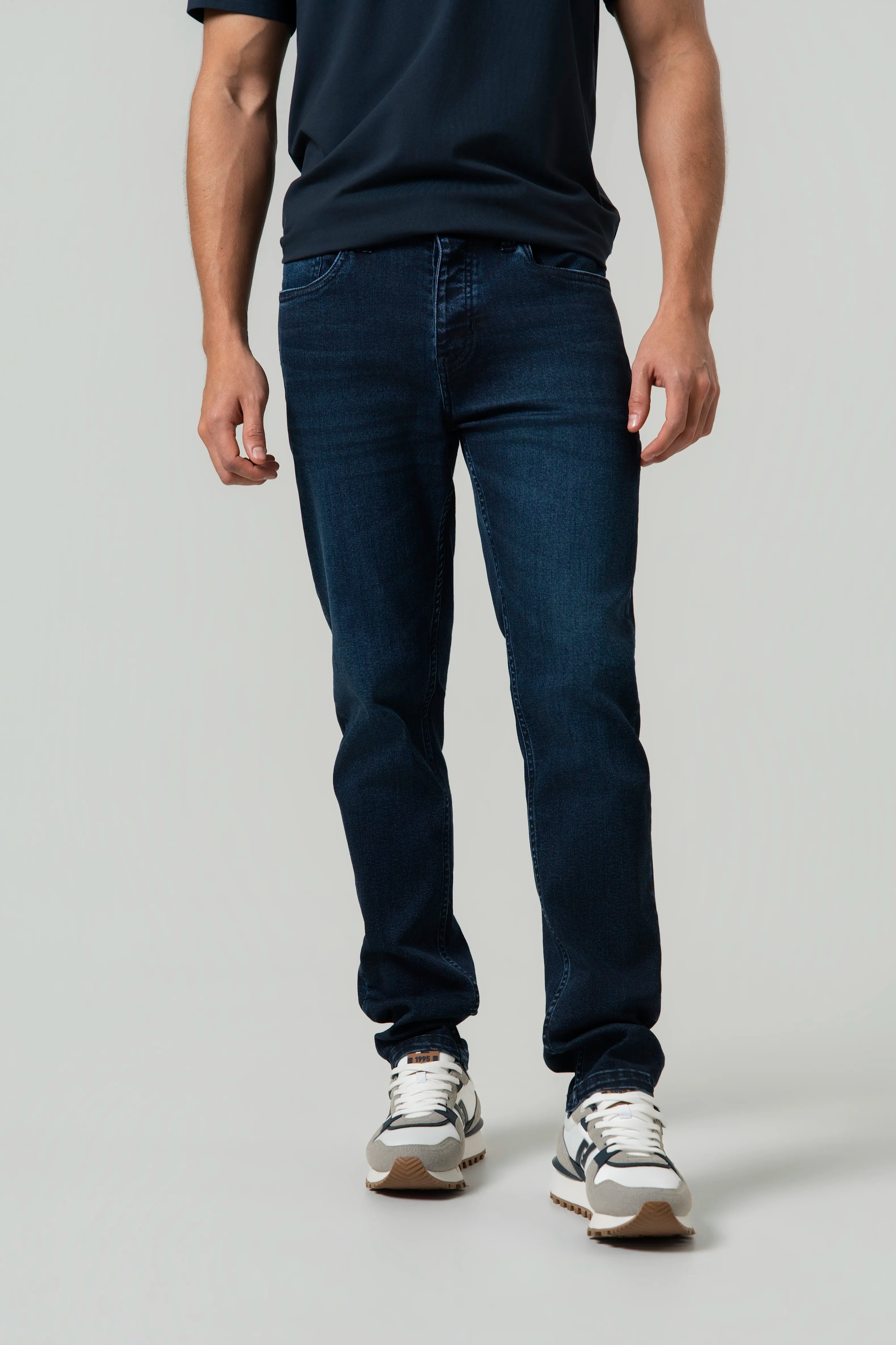 JEAN 5 BOLSILLOS COLOR AZUL OSCURO
