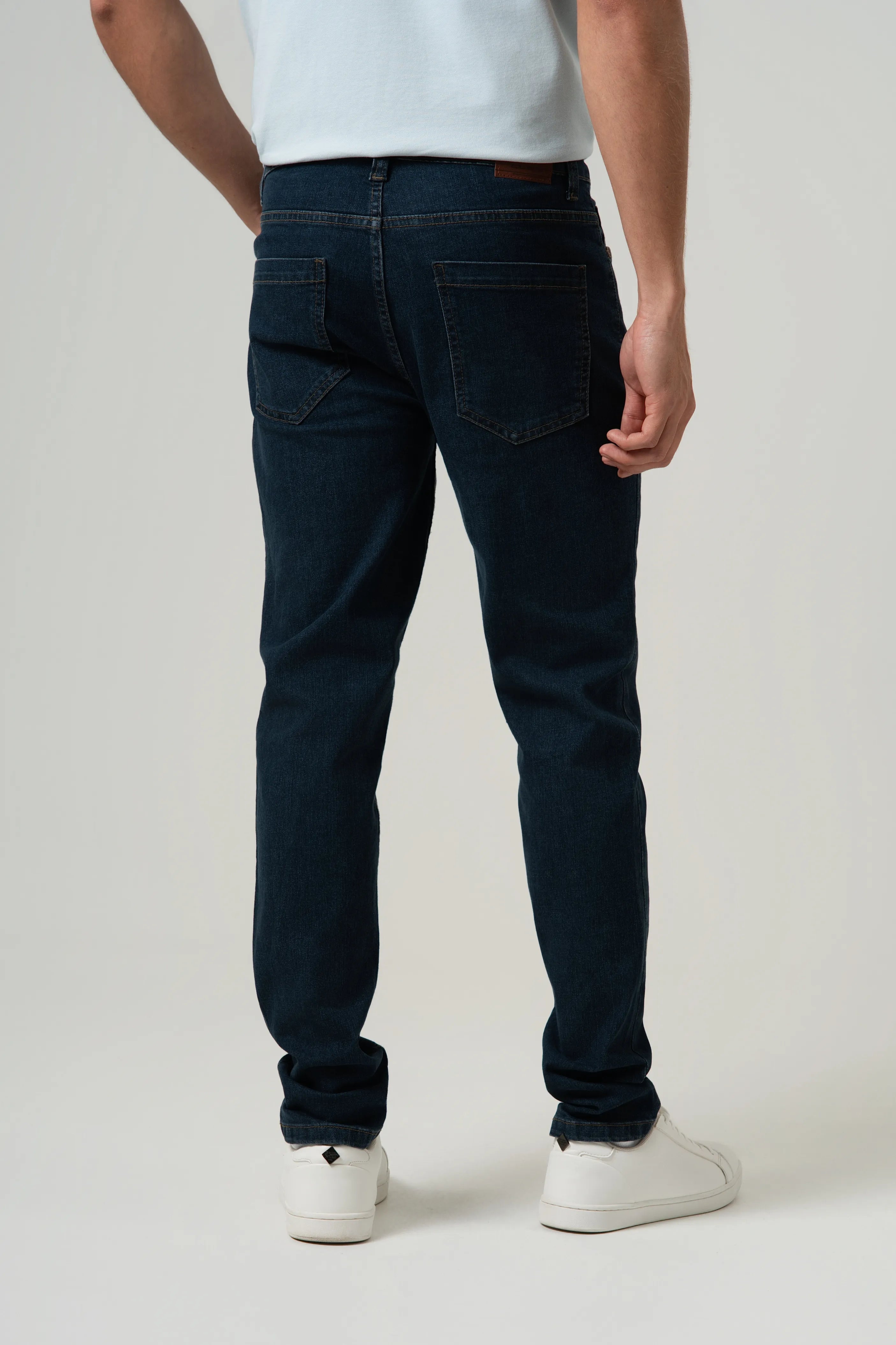 JEAN 5 BOLSILLOS COLOR AZUL OSCURO